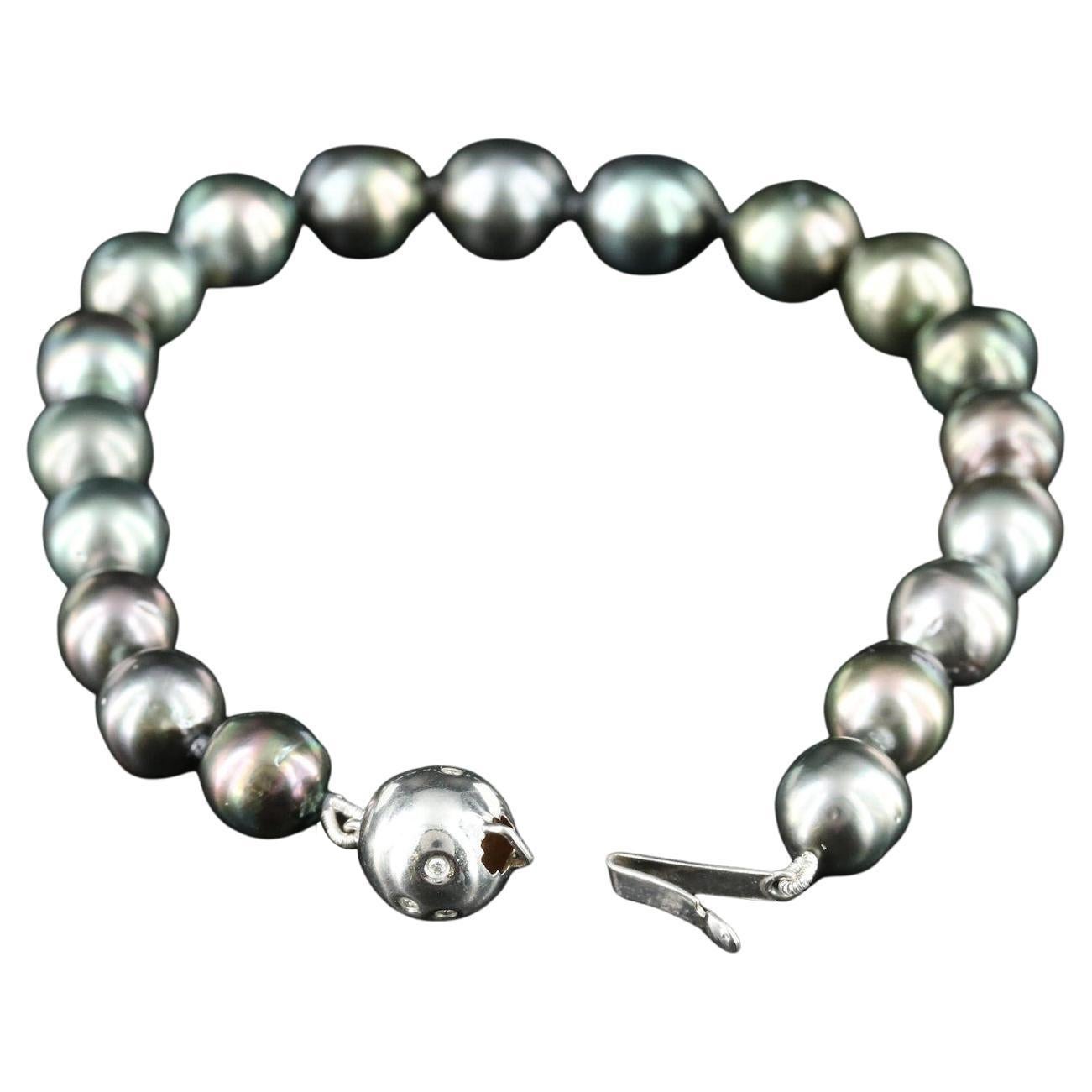 Taille ronde Bracelet de perles naturelles de Tahiti certifiées GIA avec fermoir en diamants 14 carats en vente