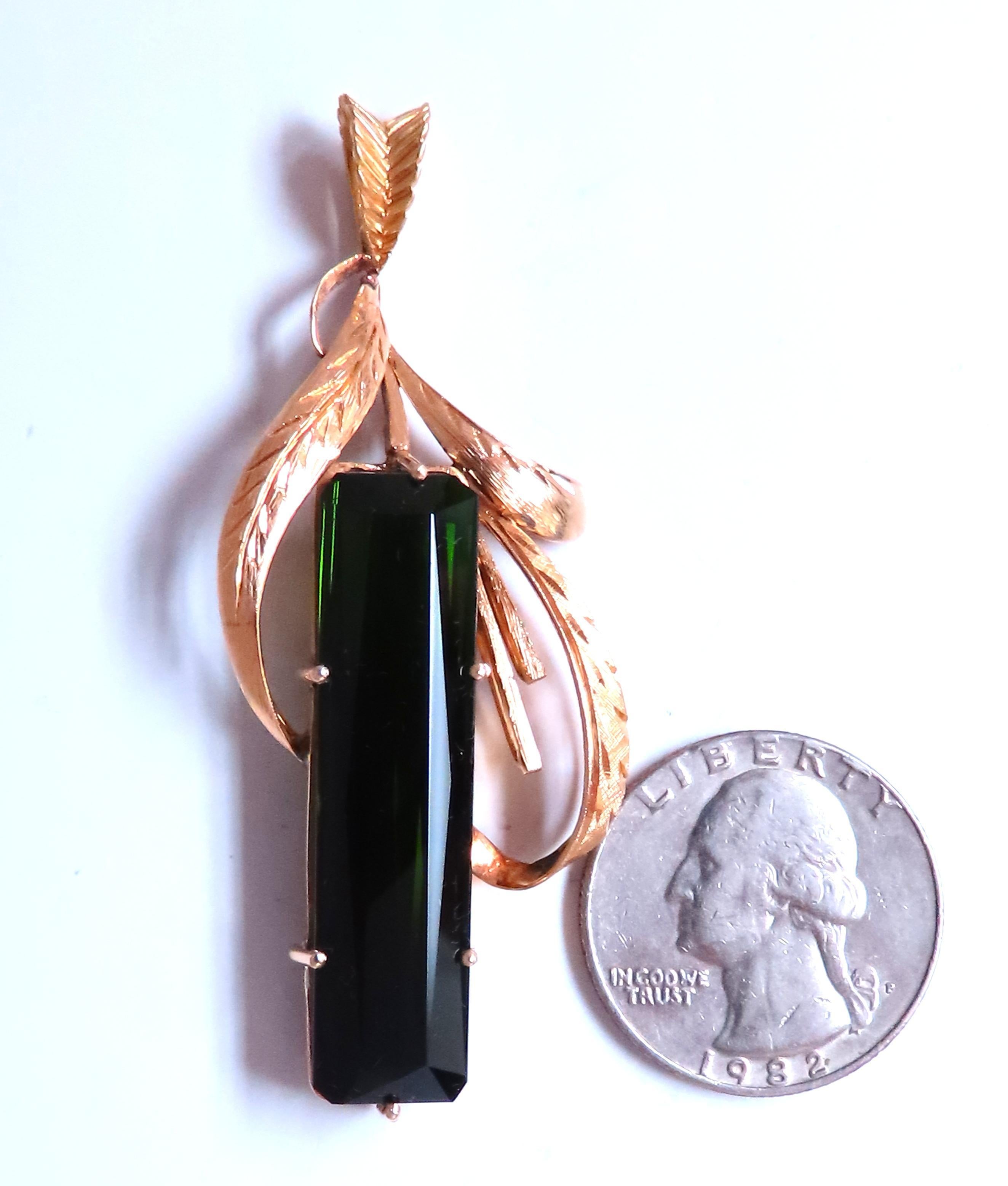 GIA Certified 31.69ct Natural Tourmaline
2165985101
Transparent
39x9.9x7.7mm

14kt. yellow gold. 12.5 grams