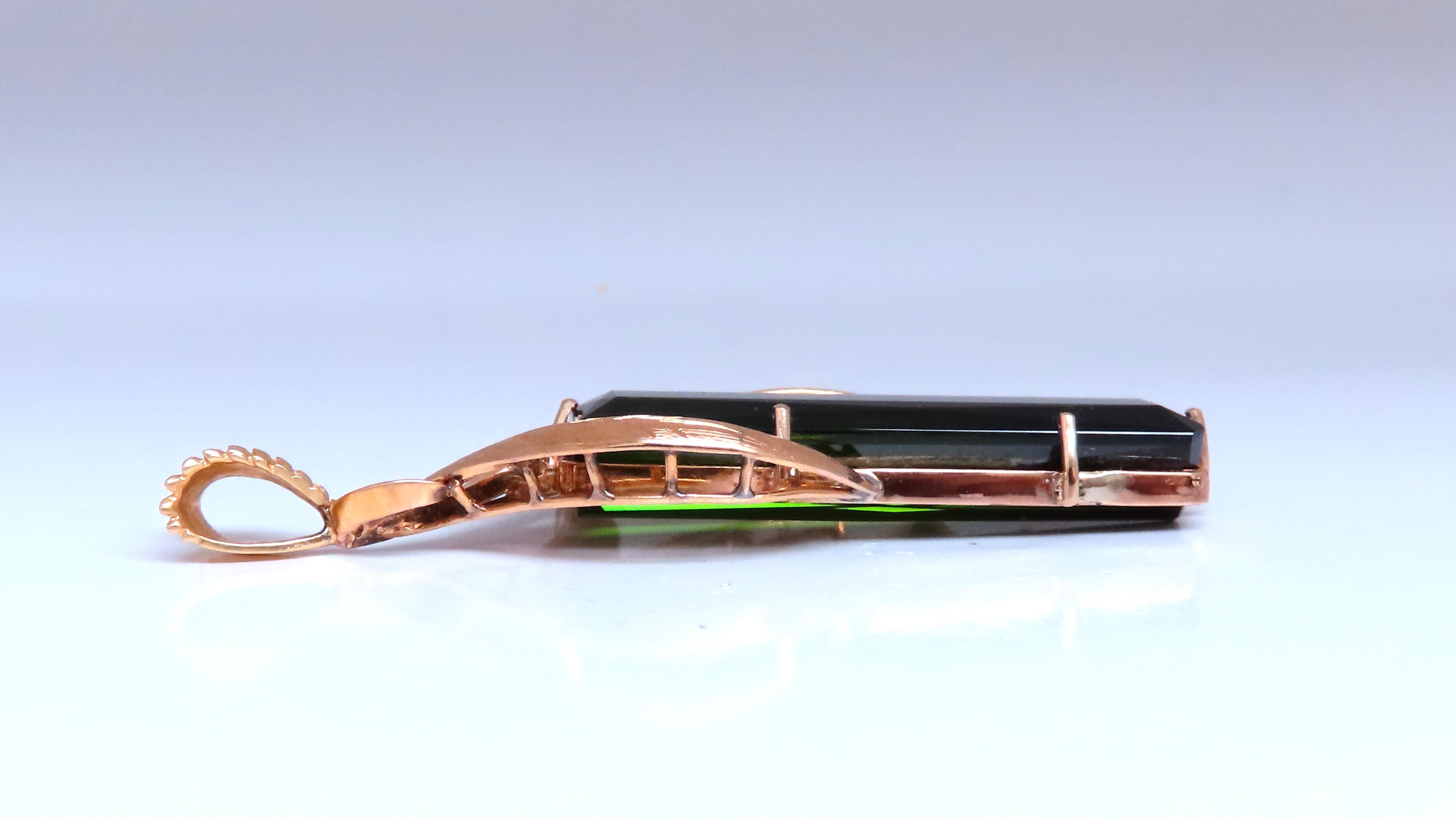 Contemporary GIA Certified Natural Tourmaline Pendant 14kt For Sale