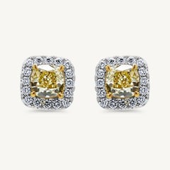 GIA-zertifizierte natürliche gelbe Diamant-Ohrringe mit Kissenschliff 2.23 Karat TW