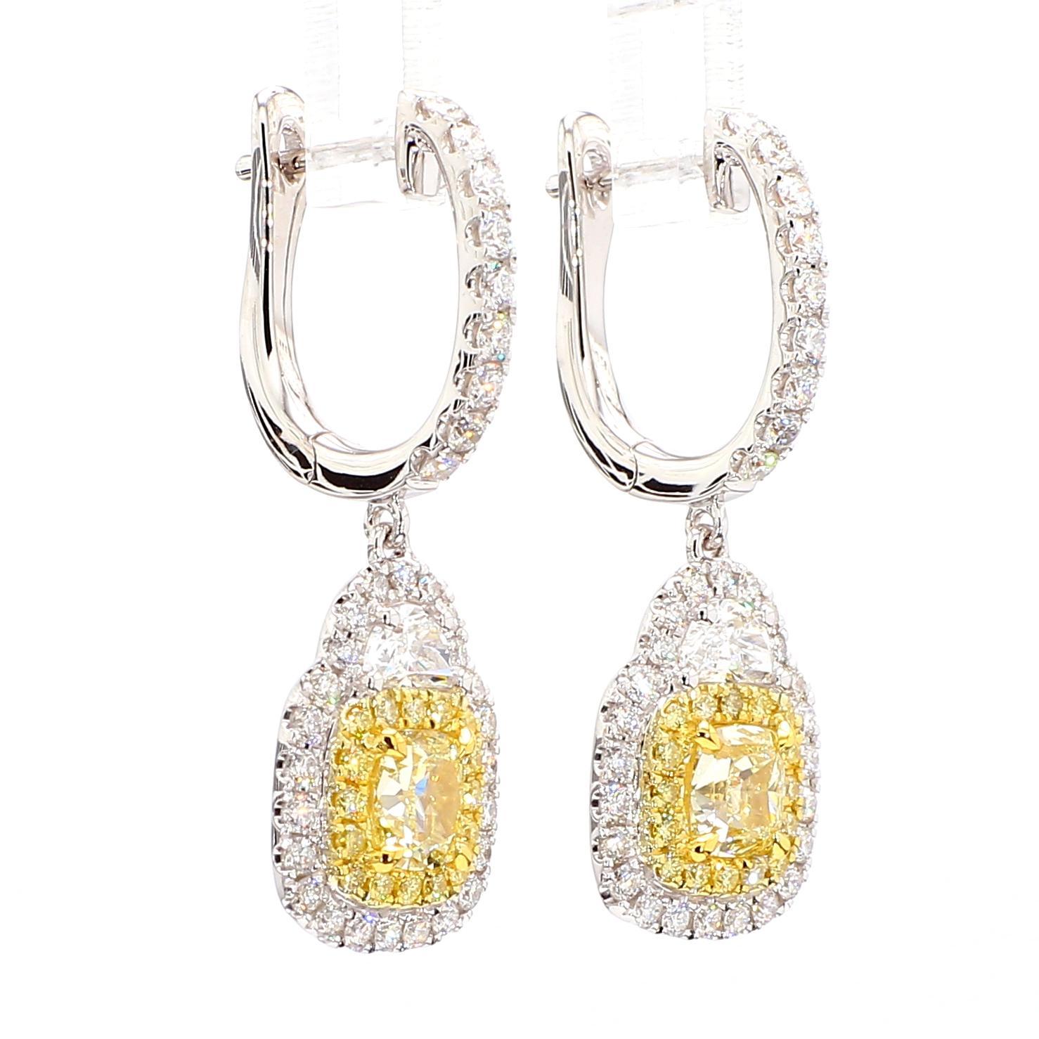 Taille coussin Boucles d'oreilles pendantes en or avec diamant coussin jaune certifié GIA de 3.16 carats TW en vente