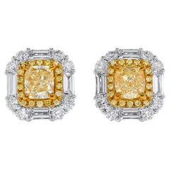 Orecchini con perno in oro con diamante giallo naturale certificato GIA da 3.65 carati TW