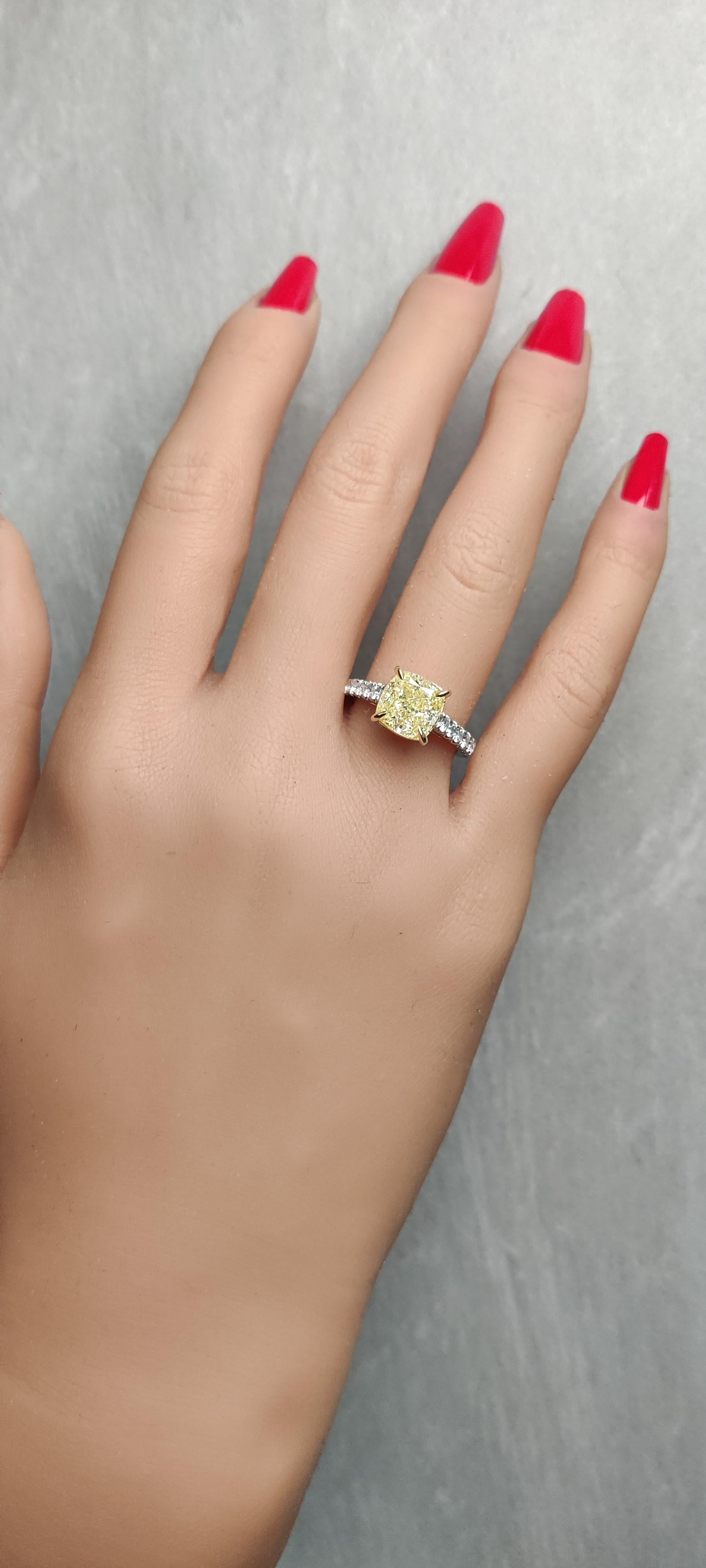 GIA Certified Natural Yellow Cushion Diamond 4.55 Carat TW Gold Cocktail Ring For Sale 2