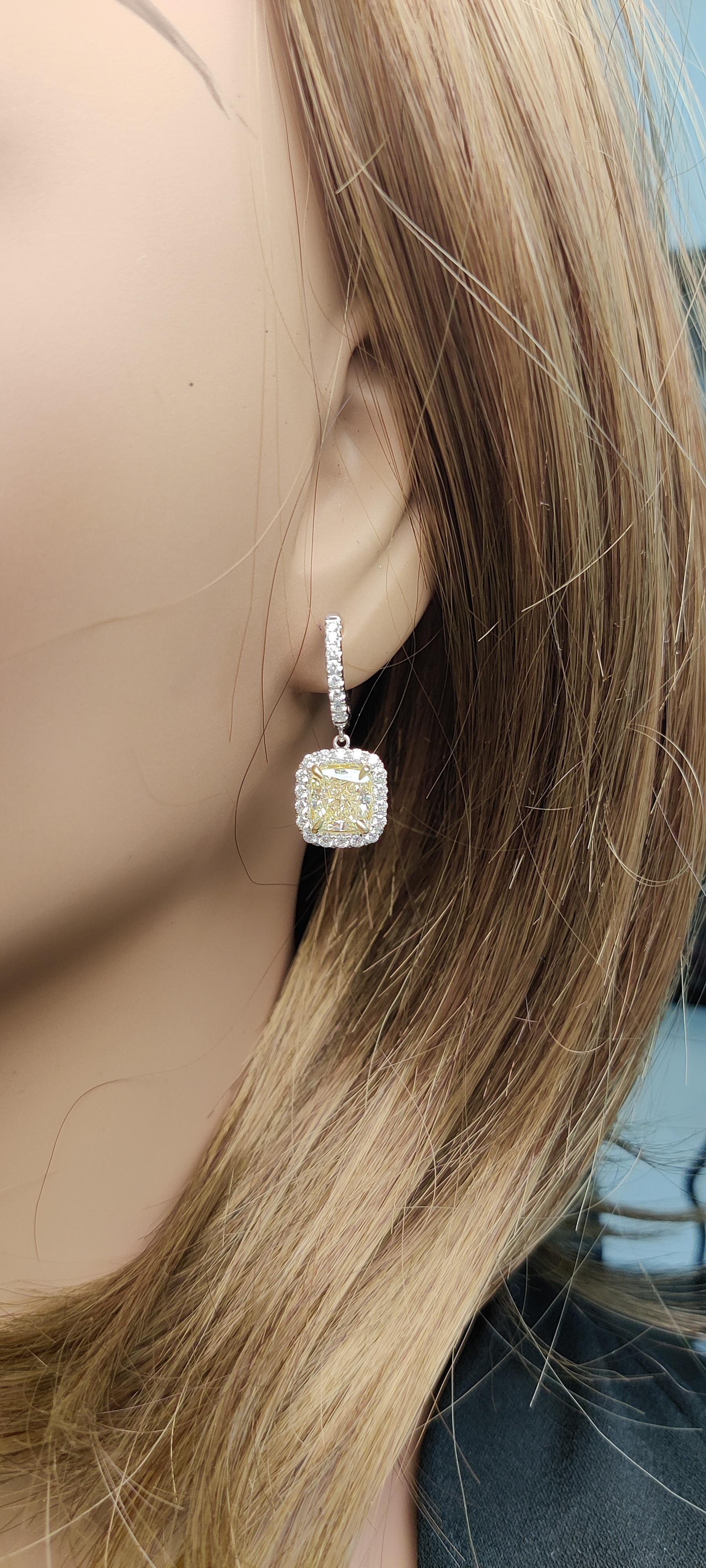GIA Certified Natural Yellow Cushion Diamond 5.24 Carat TW Gold Drop Earrings In New Condition For Sale In New York, NY