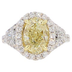 Bague cocktail en or jaune naturel certifié GIA avec diamant ovale de 4.06 carat poids total