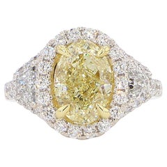 Bague cocktail en or jaune naturel certifié GIA avec diamant ovale de 4.06 carat poids total
