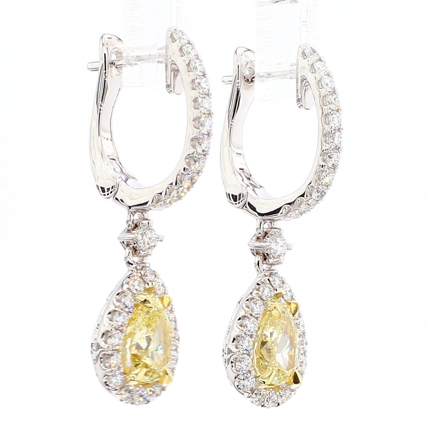 Pendientes de gota de oro con diamante amarillo pera natural certificado por GIA de 2.88 quilates TW Corte pera en venta