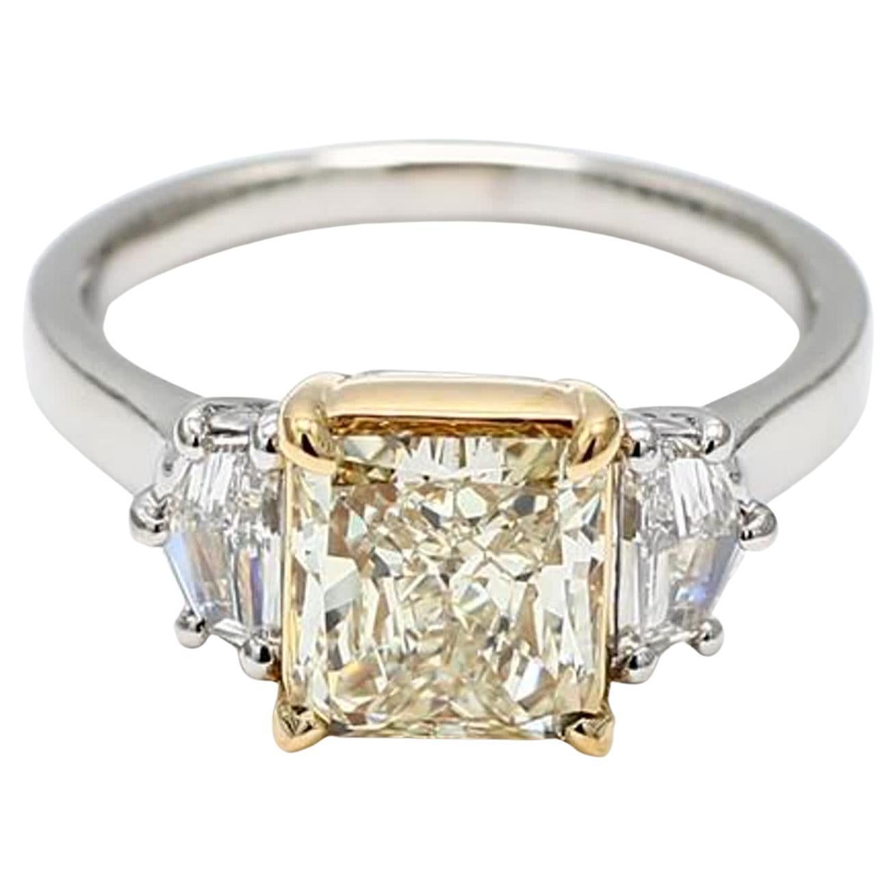 GIA-zertifizierter natürlicher gelber strahlender und weißer Diamant 2,72 Karat TW Platinring