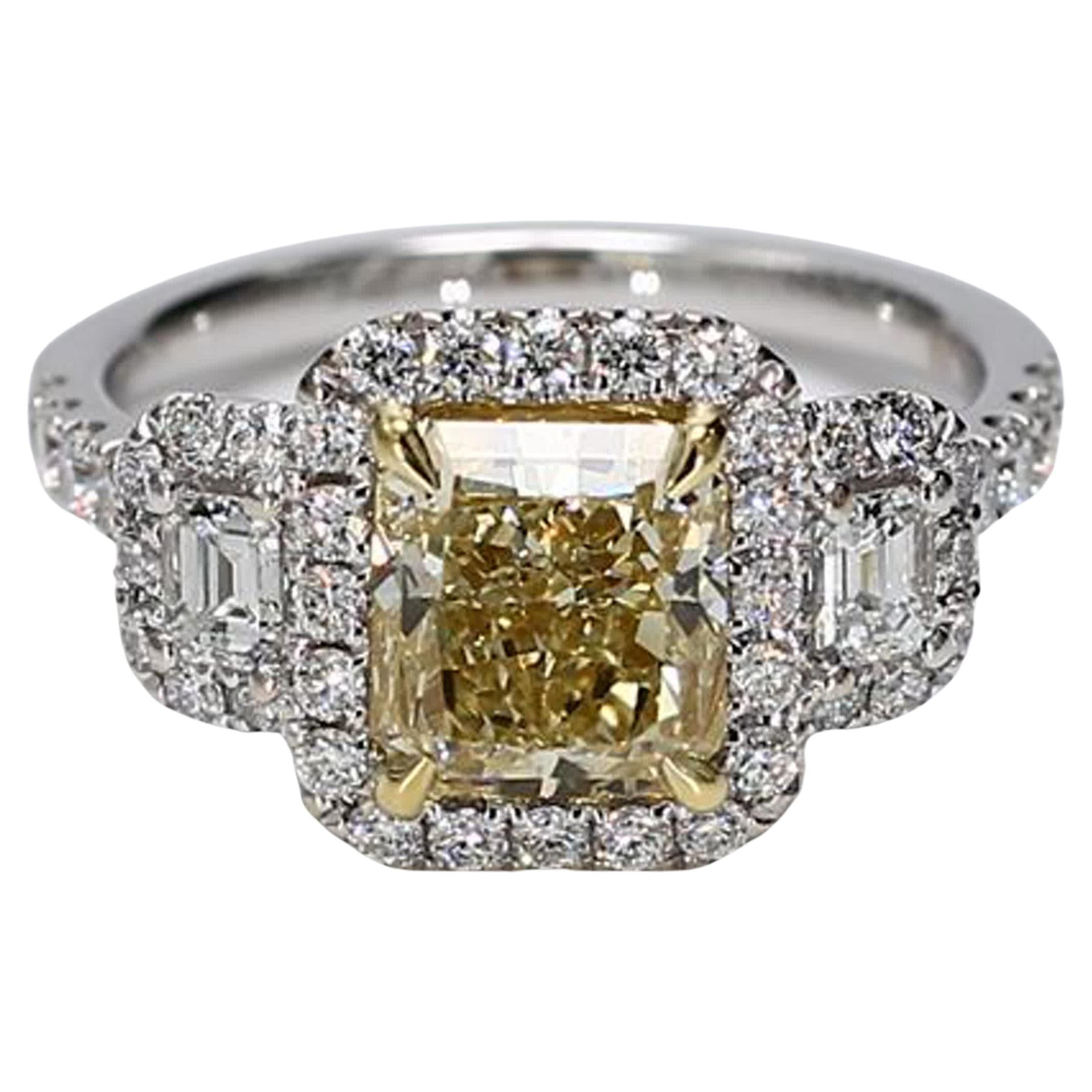 GIA Certified Natural Yellow Radiant and White Diamond 3.07 Carat TW Gold Ring For Sale