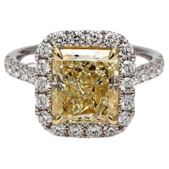 GIA Certified Natural Yellow Radiant and White Diamond 5.00 Carat TW Gold Ring