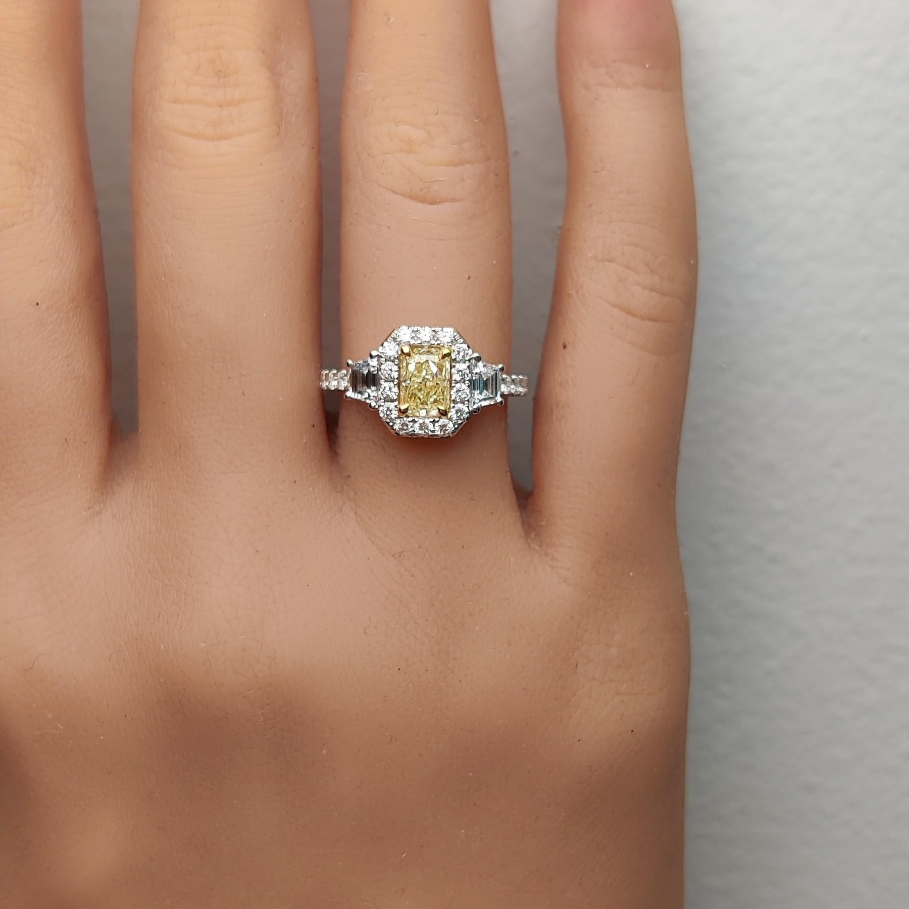 GIA Certified Natural Yellow Radiant Diamond 1.98 Carat TW Gold Cocktail Ring In New Condition For Sale In New York, NY