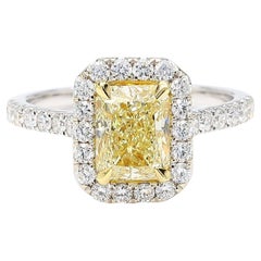 GIA Certified Natural Yellow Radiant Diamond 2.22 Carat TW Gold Cocktail Ring