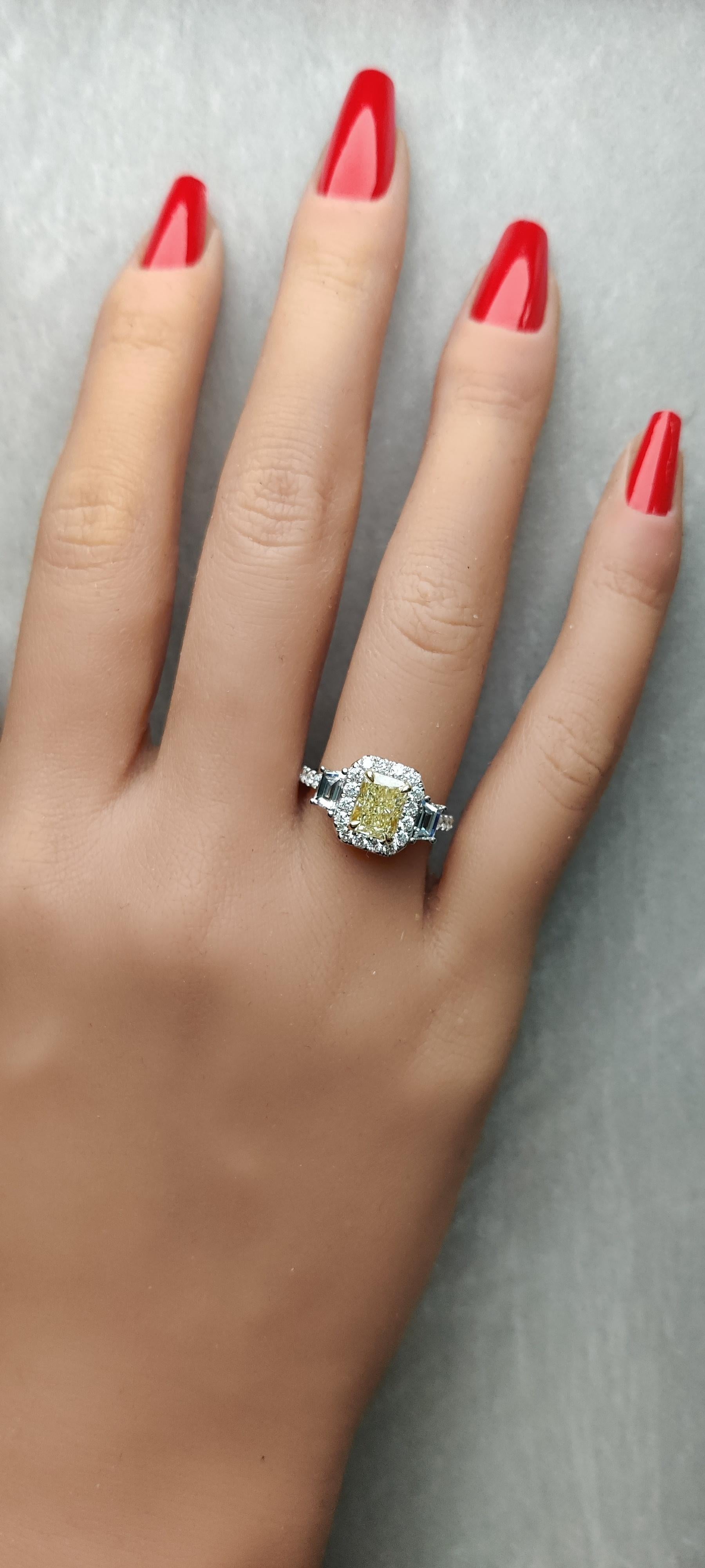 GIA Certified Natural Yellow Radiant Diamond 2.60 Carat TW Plat Cocktail Ring For Sale 3