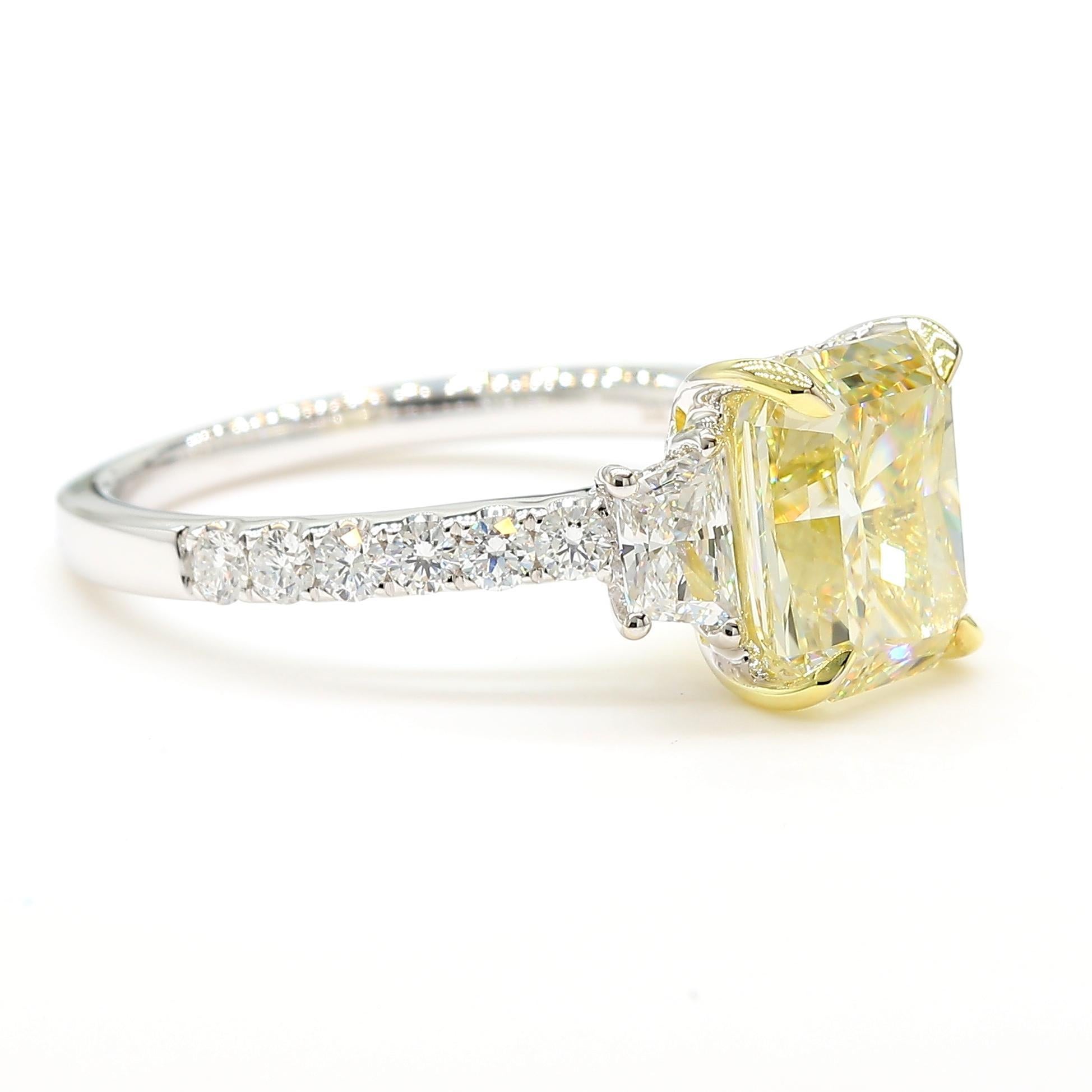 Radiant Cut GIA Certified Natural Yellow Radiant Diamond 3.30 Carat TW Gold Cocktail Ring For Sale