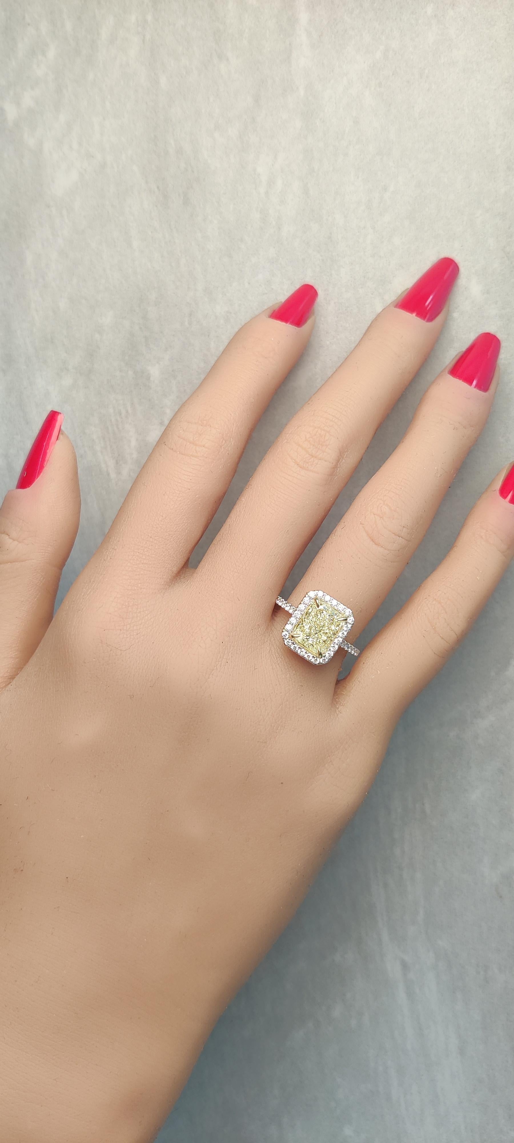 Radiant Cut GIA Certified Natural Yellow Radiant Diamond 3.69 Carat TW Gold Cocktail Ring For Sale