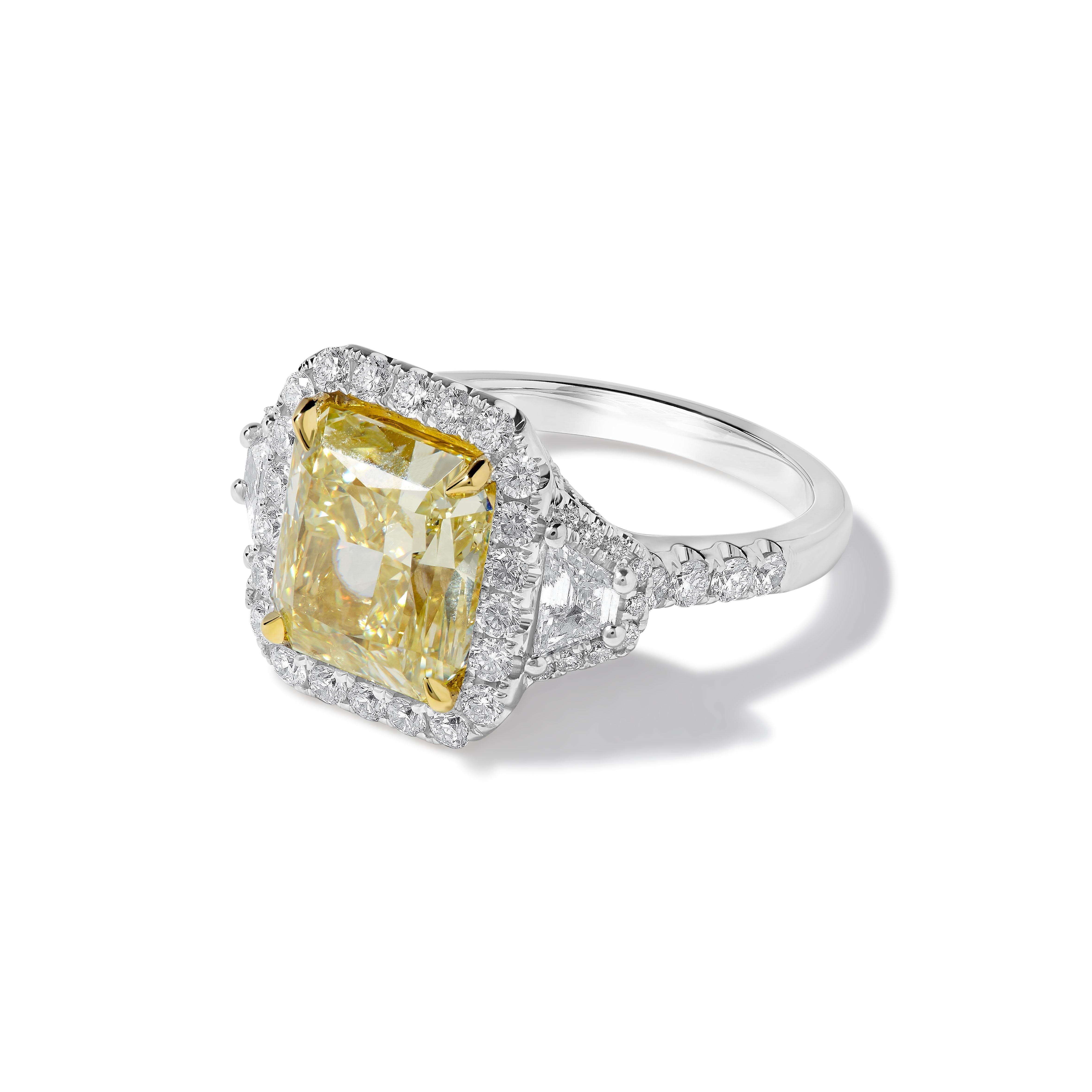 Contemporary GIA Certified Natural Yellow Radiant Diamond 6.46 Carat TW Gold Cocktail Ring For Sale