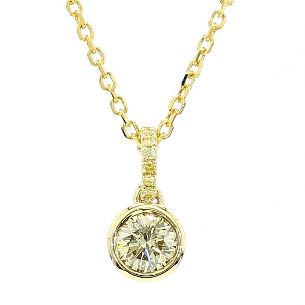 Contemporain GIA Certified Natural Yellow Round Diamond .53 Carat TW Yellow Gold Drop Pendentif en vente