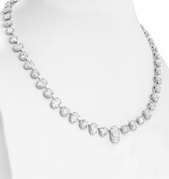 Collana con diamanti rotondi e ovali alternati certificata GIA