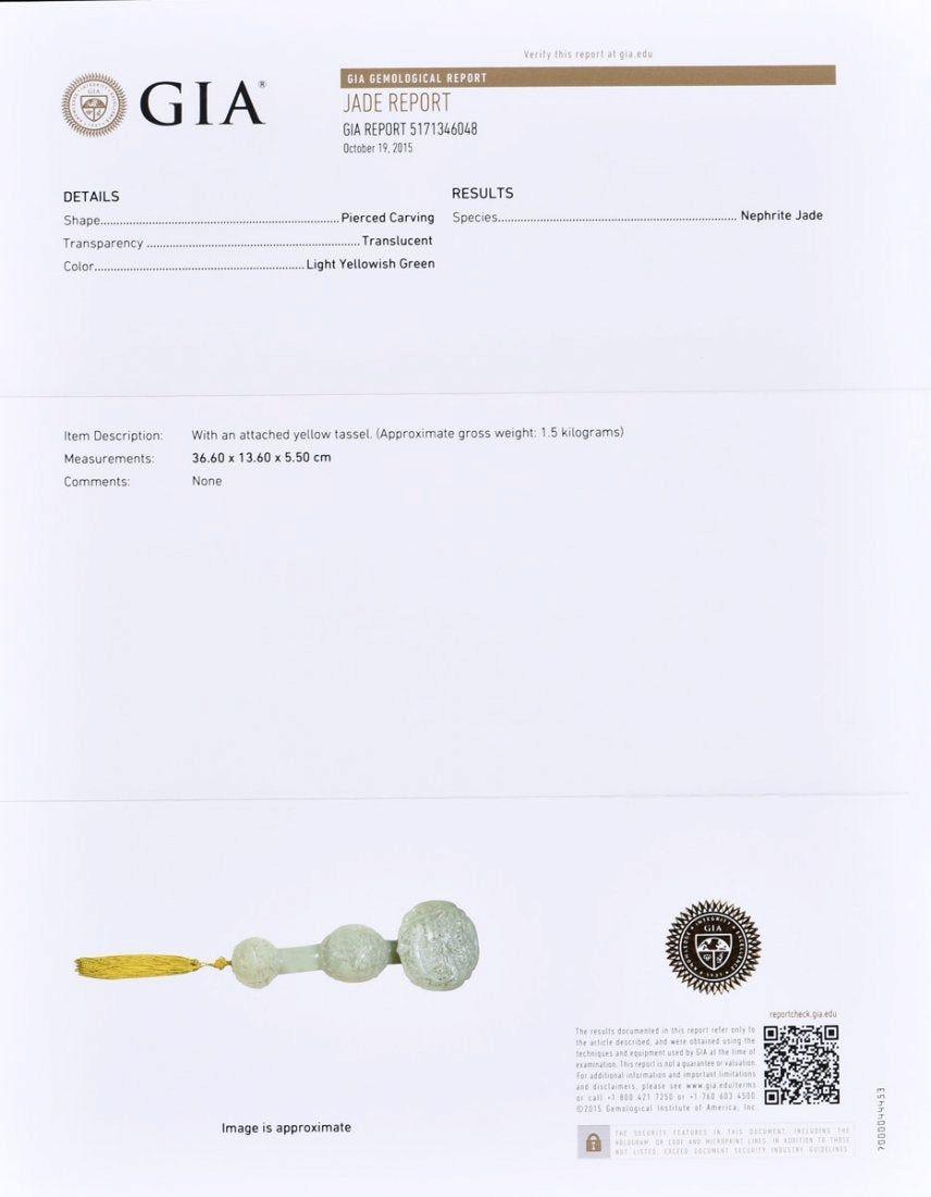 Ornement Ruyi en jade néphrite certifié GIA dans une monture fine en vente 7