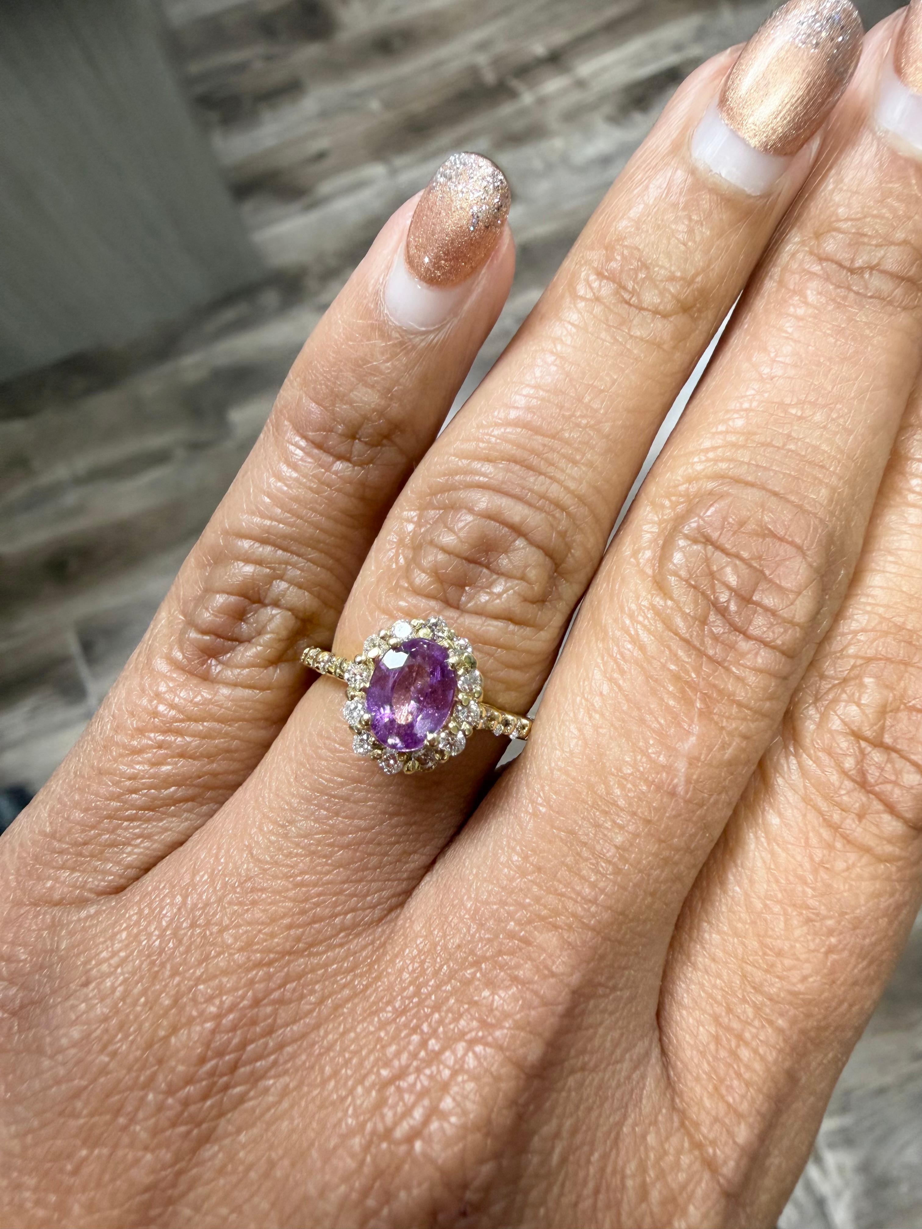 GIA Certified No Heat 1.63 Carat Pink Sapphire Diamond 18 Karat Yellow Gold Ring en venta 2