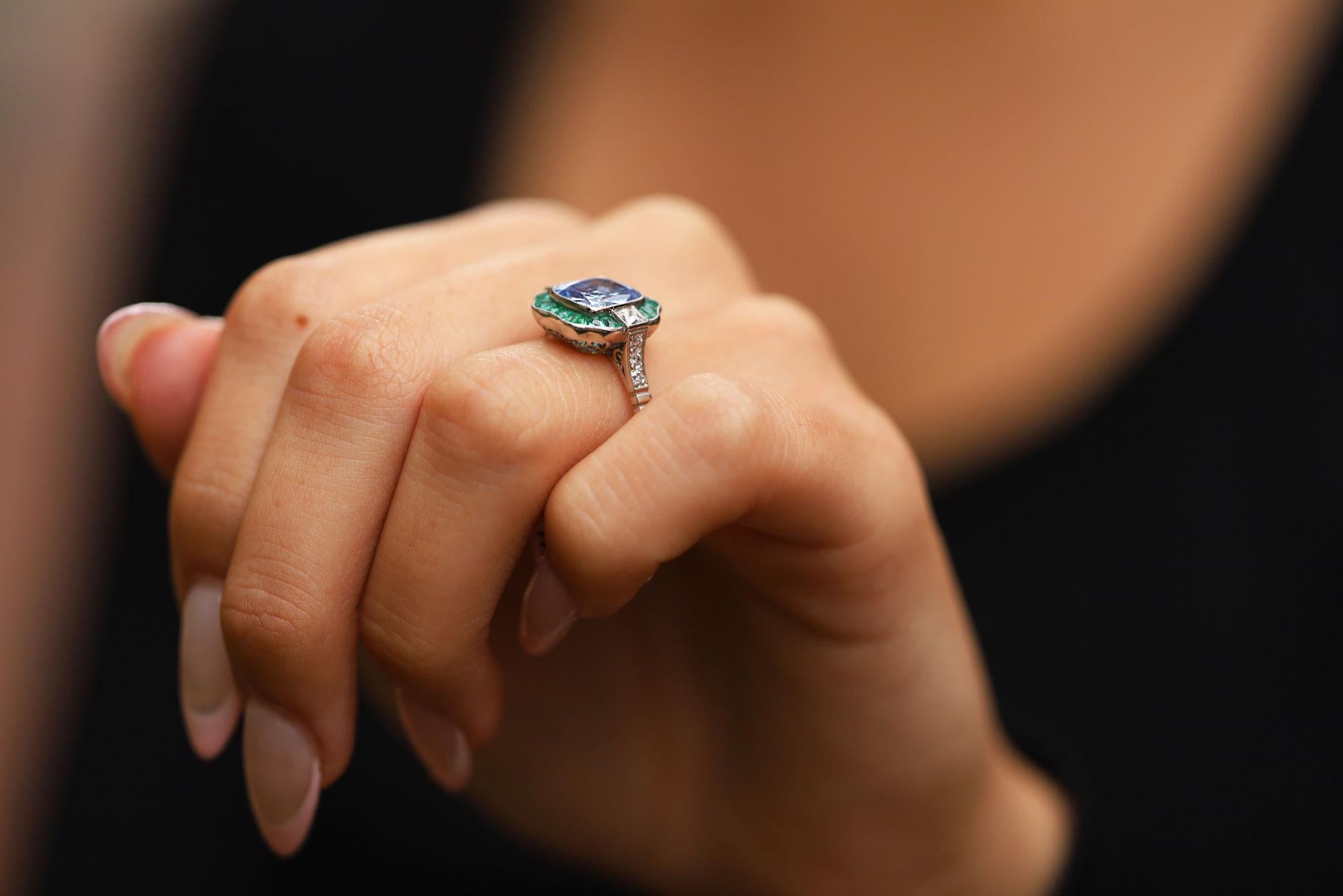 Art Deco GIA Certified No Heat 2.35ct Ceylon Sapphire and Emerald Engagement Ring
