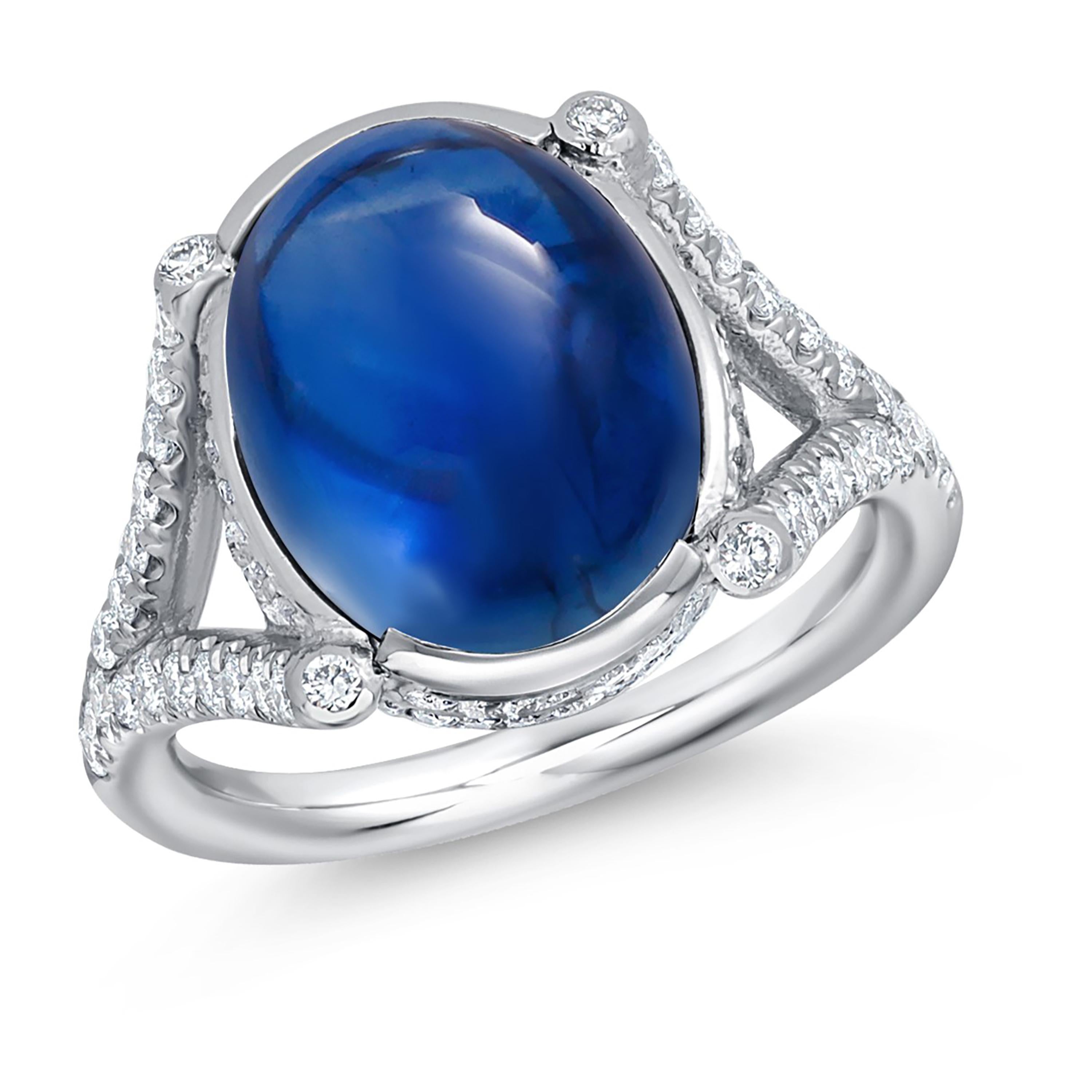 GIA Certified No Heat Burma Origin Cabochon Sapphire Diamond Cocktail Ring in vendita 3