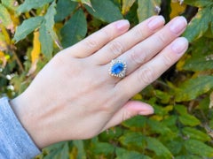 Anello con zaffiro di Birmania certificato GIA senza calore e diamanti 5,17 carati in platino