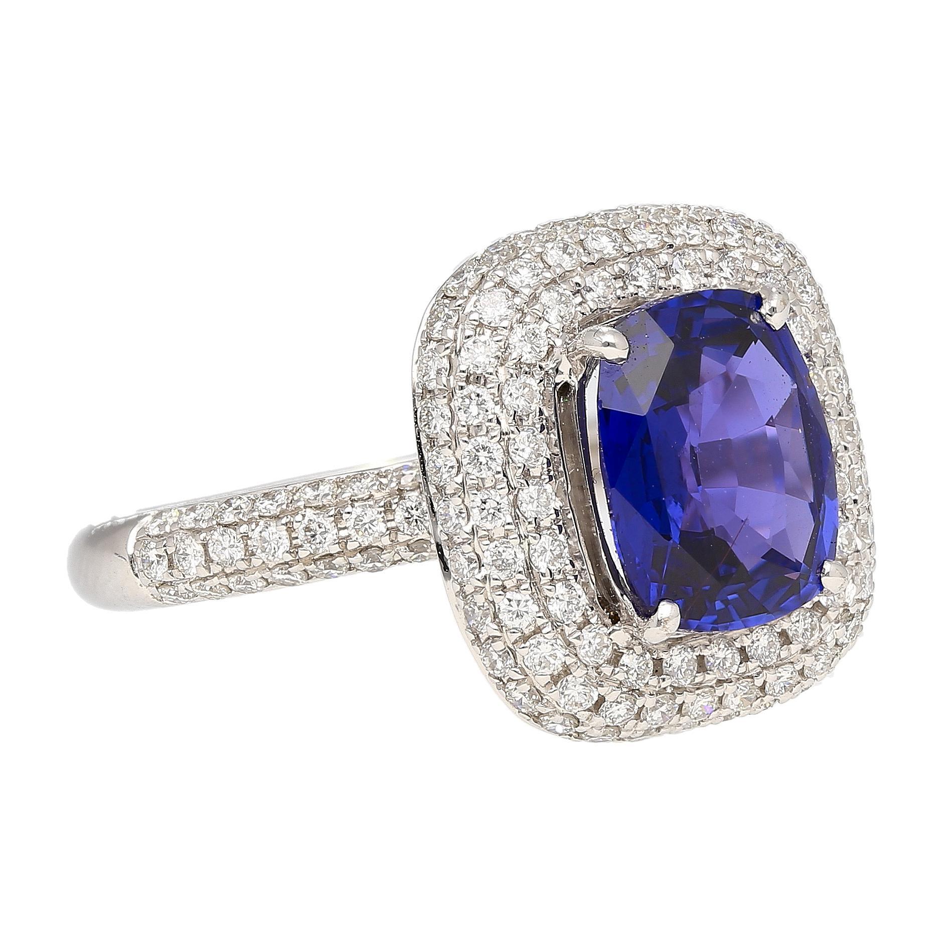 GIA Certified No Heat Color Change 3.25 Carat Violet-Blue Sapphire Ring For Sale 2
