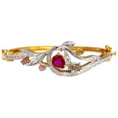 Bracelet jonc en rubis naturel non chauffé et diamants de couleur fantaisie certifiés GIA