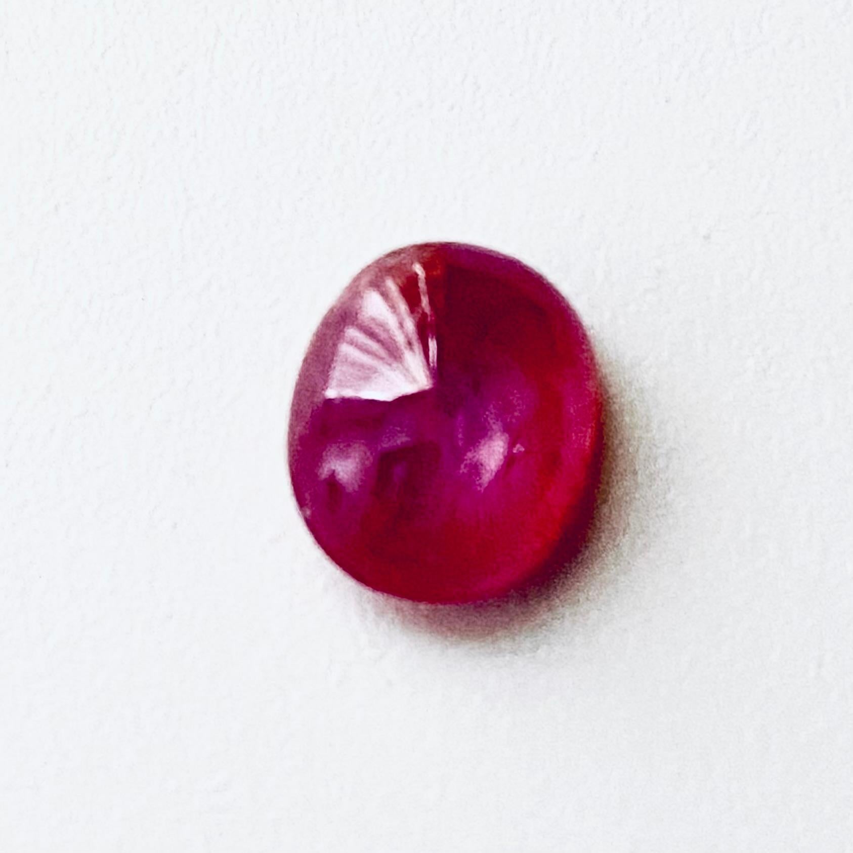 Pierre non chauffée en rubis étoilé naturel de 4,84 carats, certifiée GIA  Neuf - En vente à New York, NY