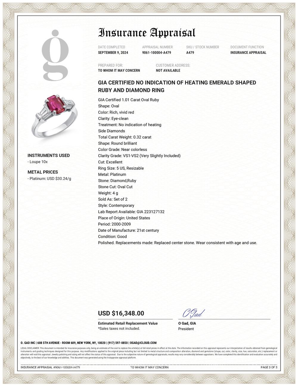 Taglio smeraldo GIA Certified No Indication Heating Anello in platino con diamante e rubino a forma di smeraldo in vendita