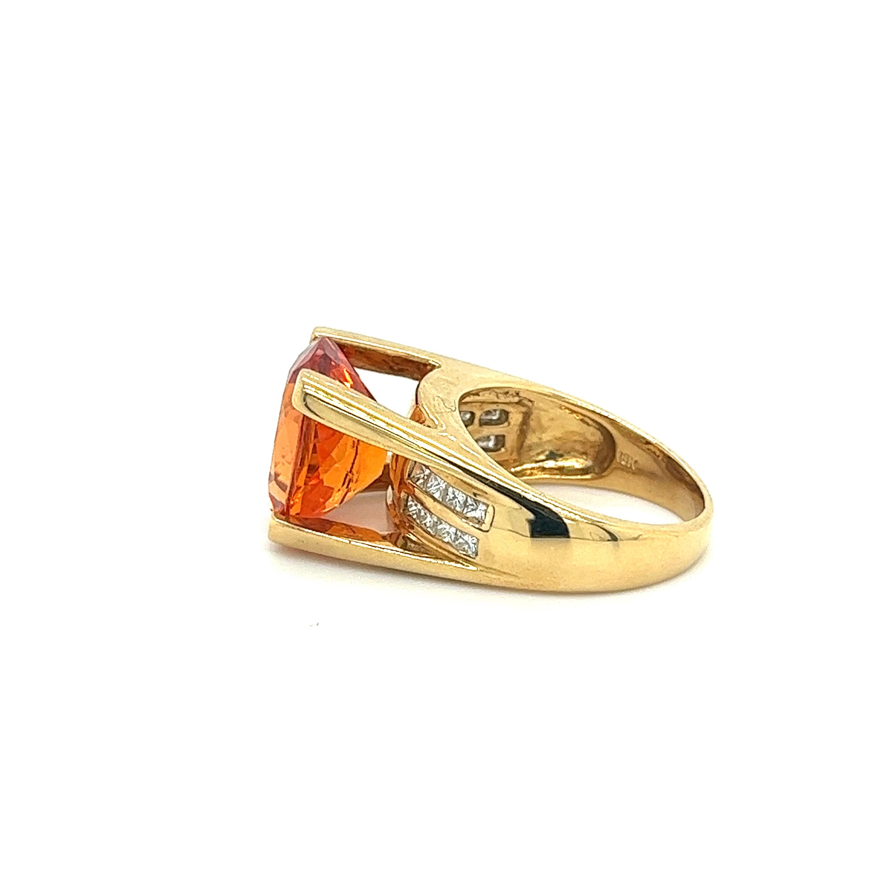 GIA-zertifizierter Ring mit 13,5 Karat Mandarine, orange, Spessartin und Granat im Ovalschliff  im Zustand „Neu“ im Angebot in Miami, FL