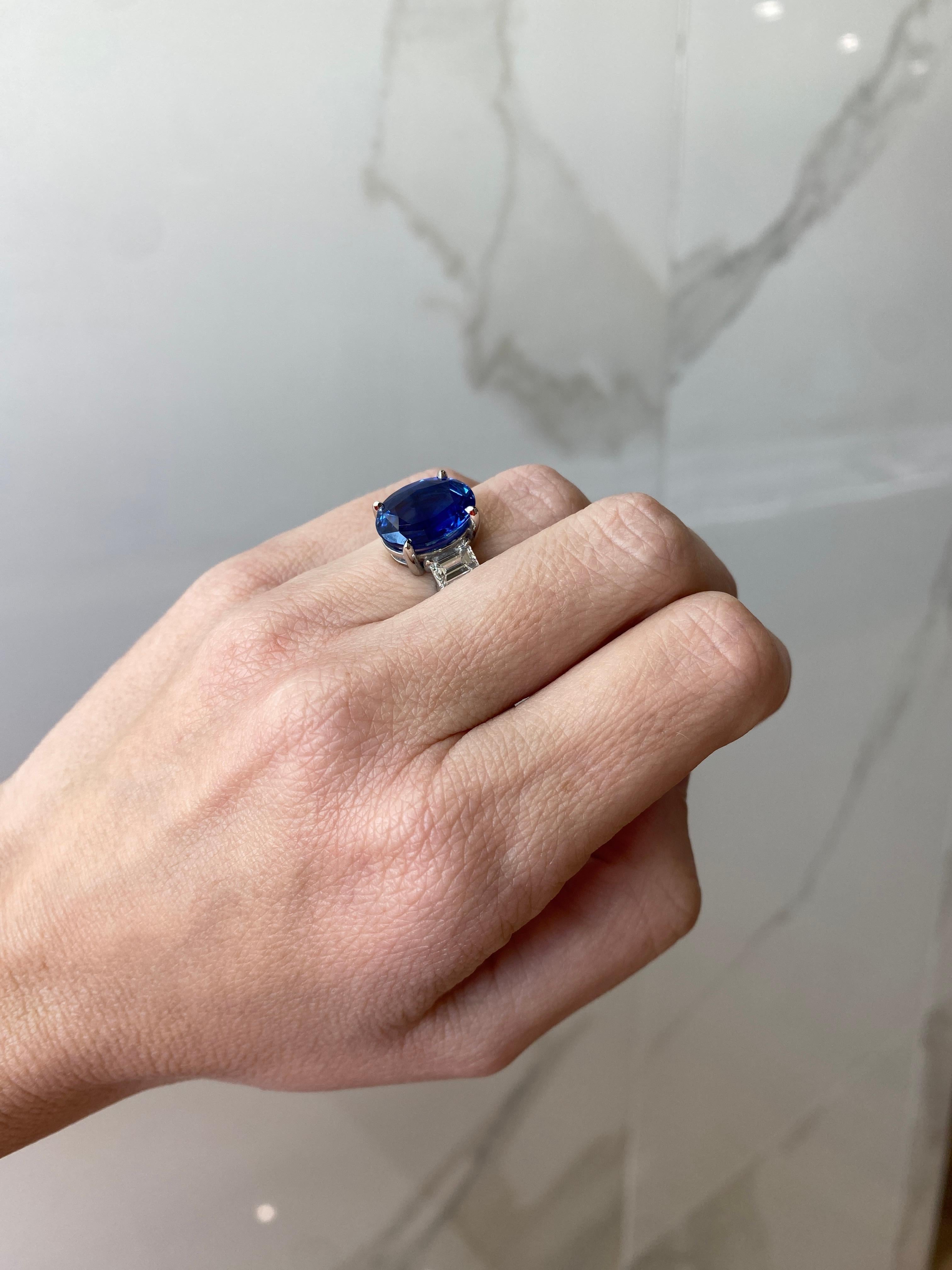 Platinring mit drei Steinen, GIA-zertifizierter natürlicher Ceylon-Saphir im Ovalschliff im Angebot 4