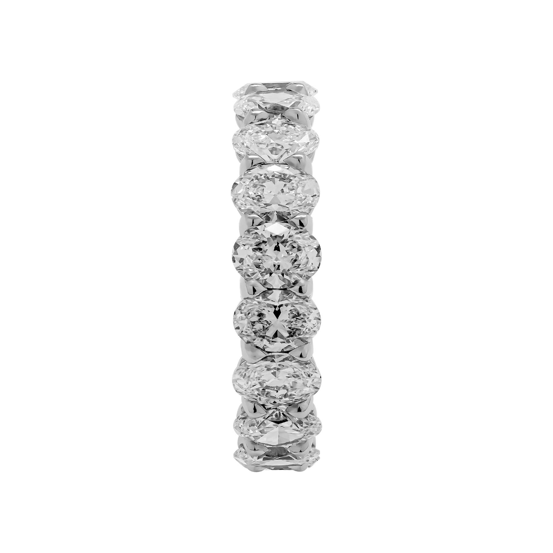 GIA-zertifizierter Ovalschliff U-förmiger Jahrestag-Ring aus Platin 6,86 Karat 0,40ct (Moderne) im Angebot