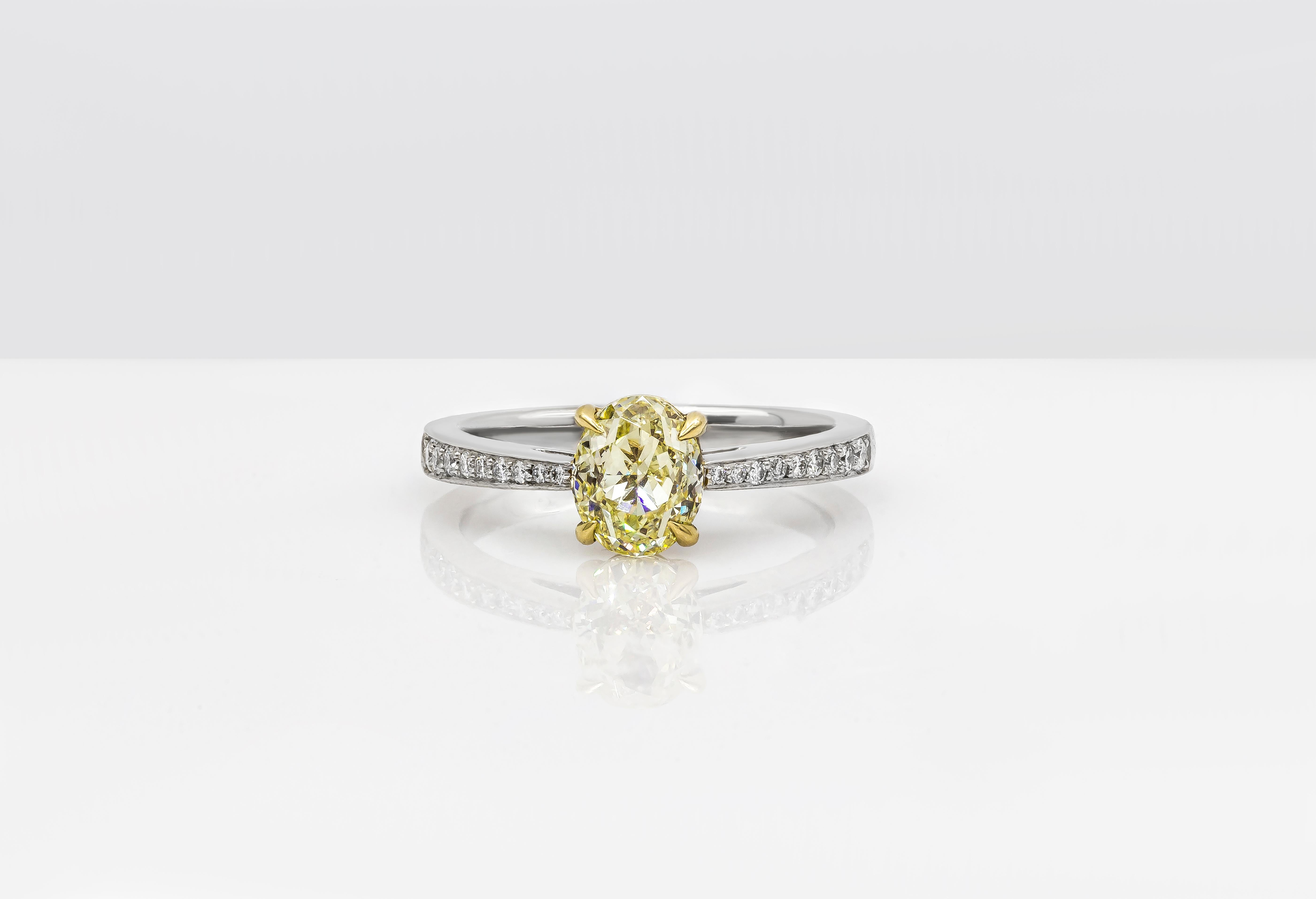 Contemporary Roman Malakov GIA Certified 1.24 Carat Oval Cut Yellow Diamond Engagement Ring
