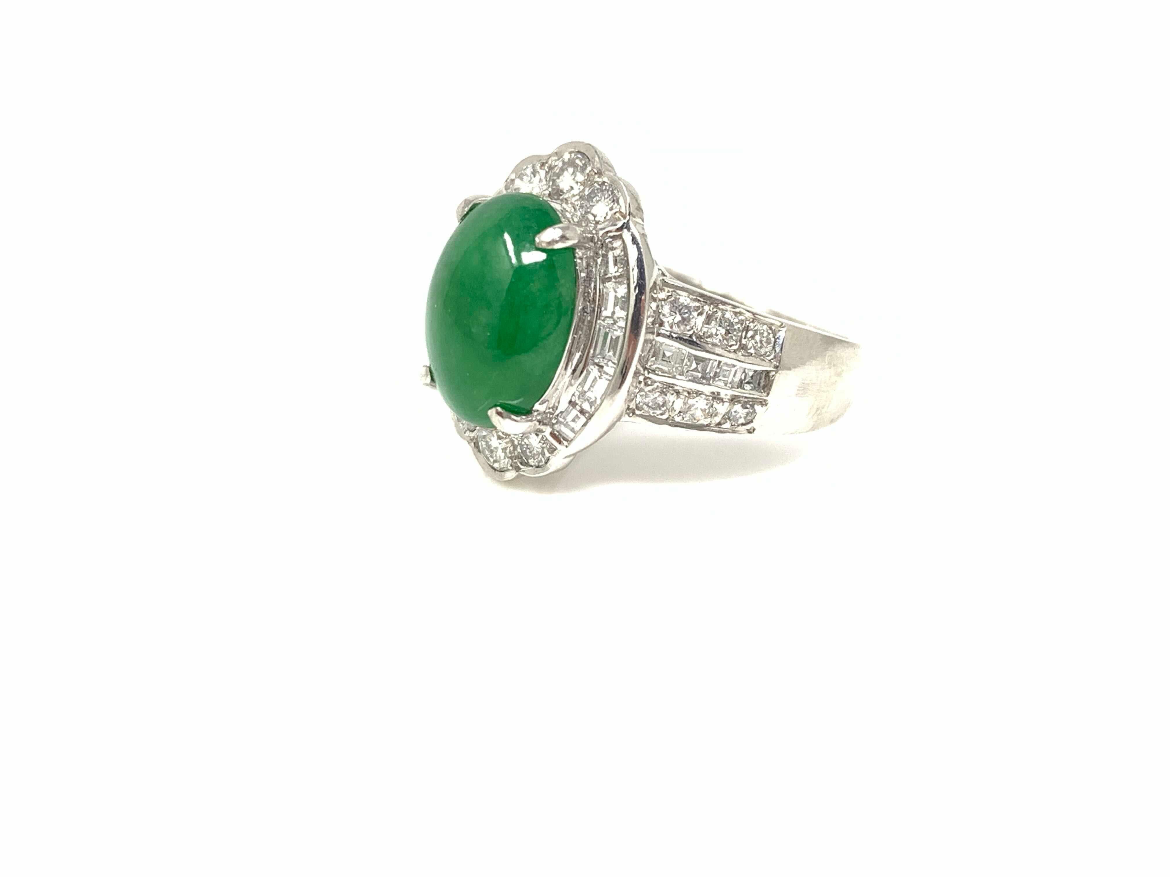 GIA Certified Oval Jadeite Jade Cabochon and White Diamond Ring in Platinum In New Condition For Sale In New York, NY
