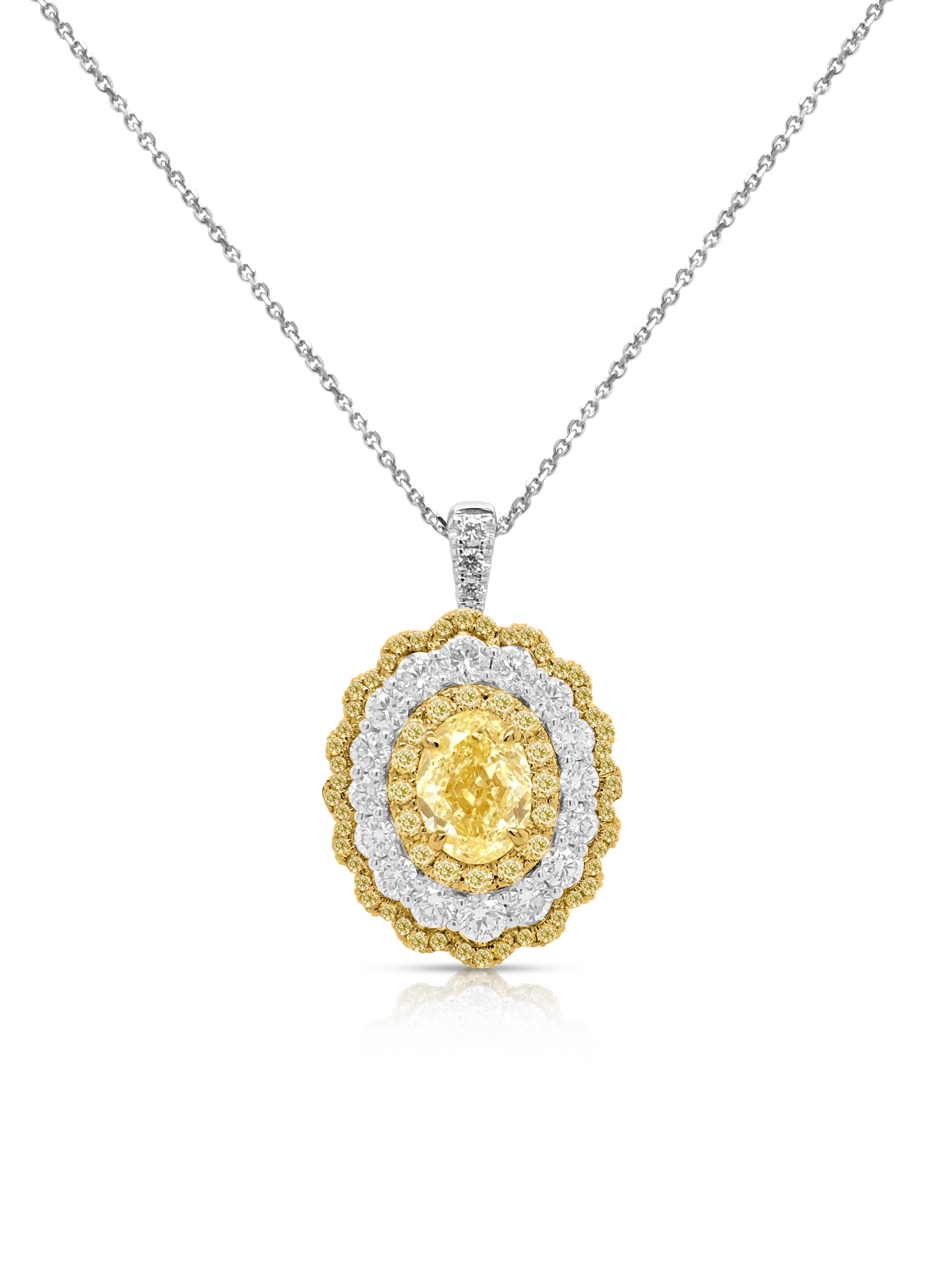 Contemporaneo Ciondolo e anello di diamanti ovali naturali di colore giallo intenso certificati GIA in vendita