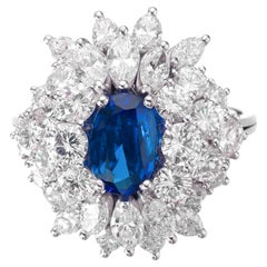Bague cocktail ovale non chauffée en saphir de Ceylan et diamants certifiés GIA