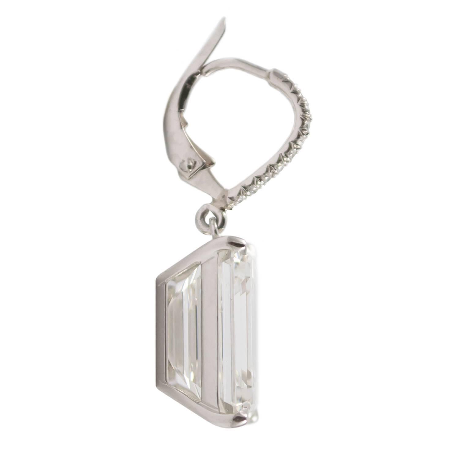 1 carat emerald cut diamond earrings