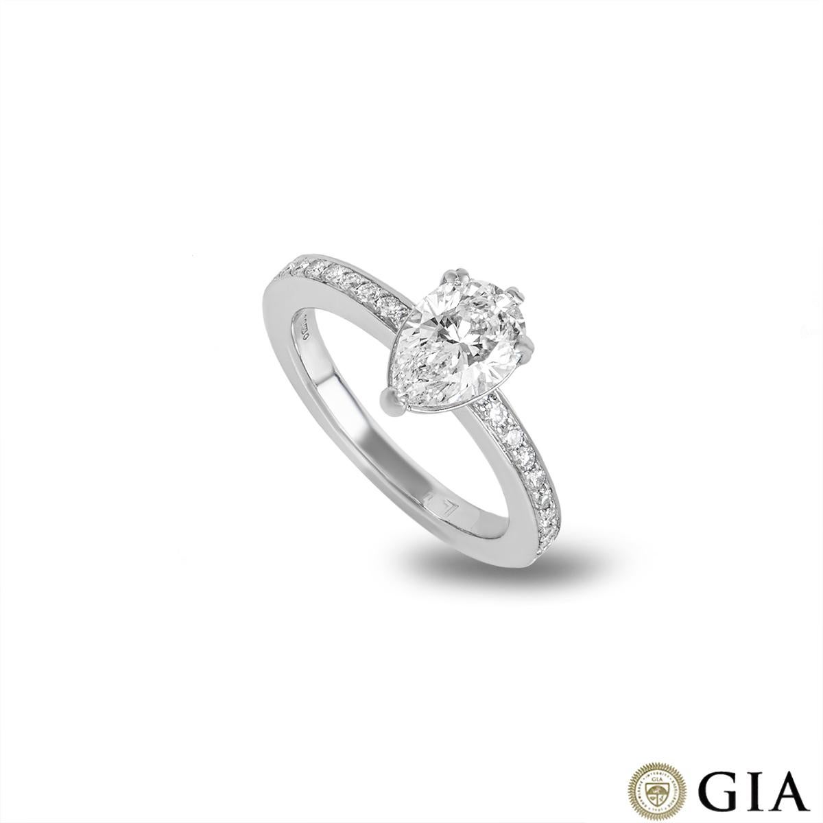 GIA Certified Pear Shape Diamond Engagement Ring 1.21 Carat G/VS1 In New Condition For Sale In London, GB