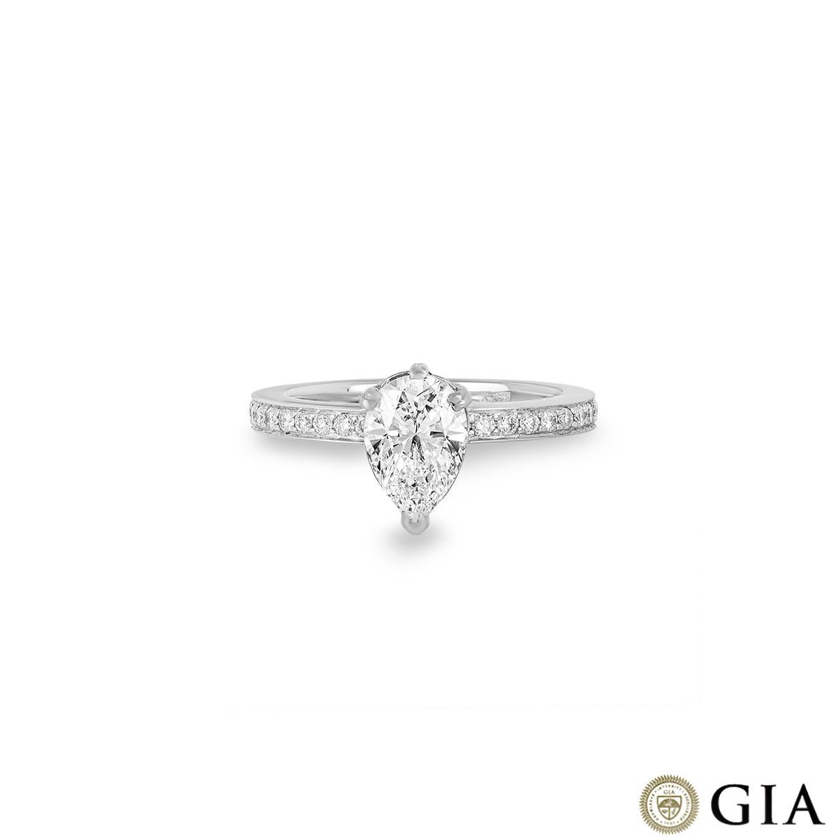 GIA Certified Pear Shape Diamond Engagement Ring 1.21 Carat G/VS1 For Sale 1
