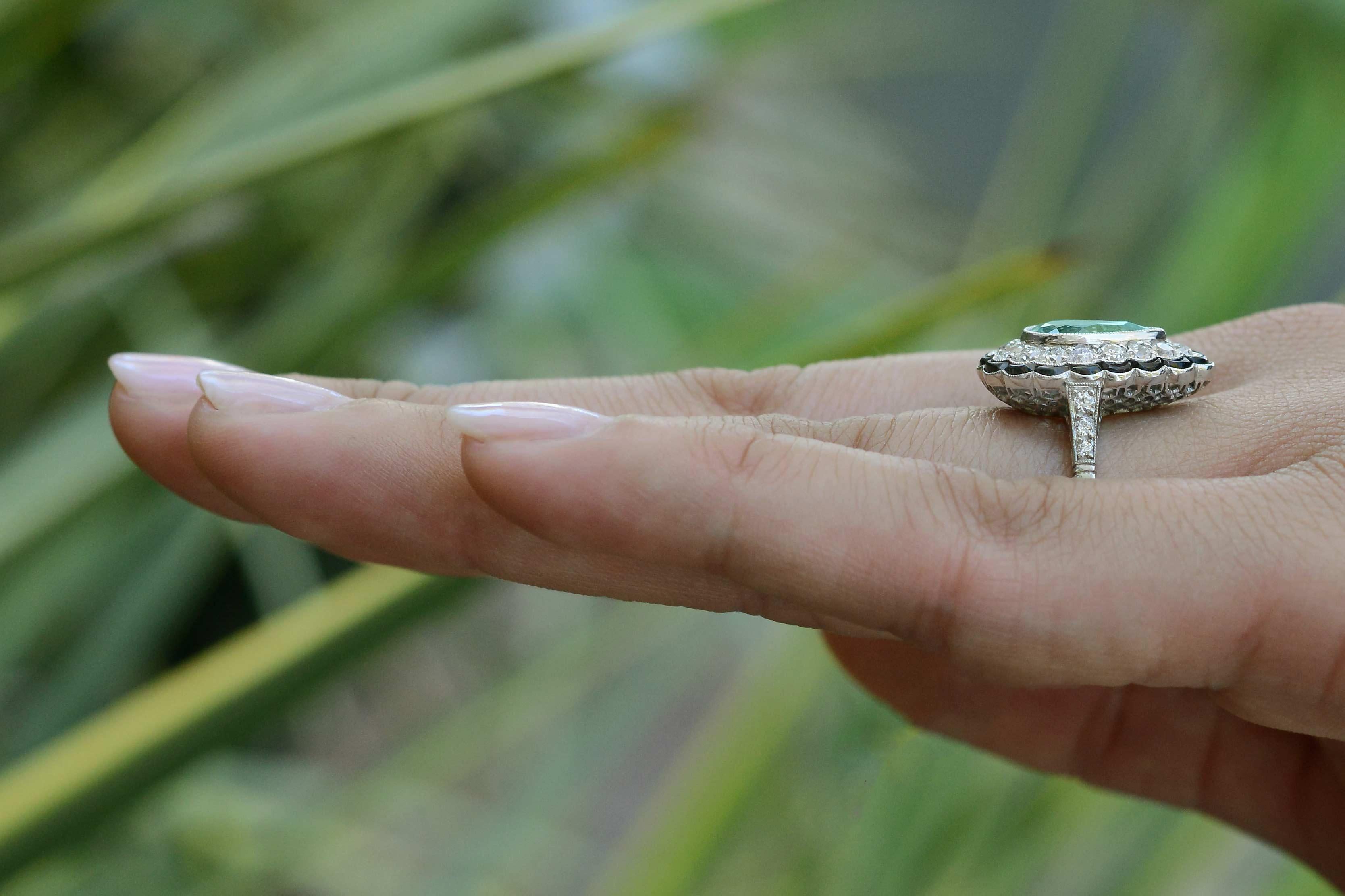 Anillo de cóctel de turmalina paraiba en forma de pera certificado por el GIA Art Decó