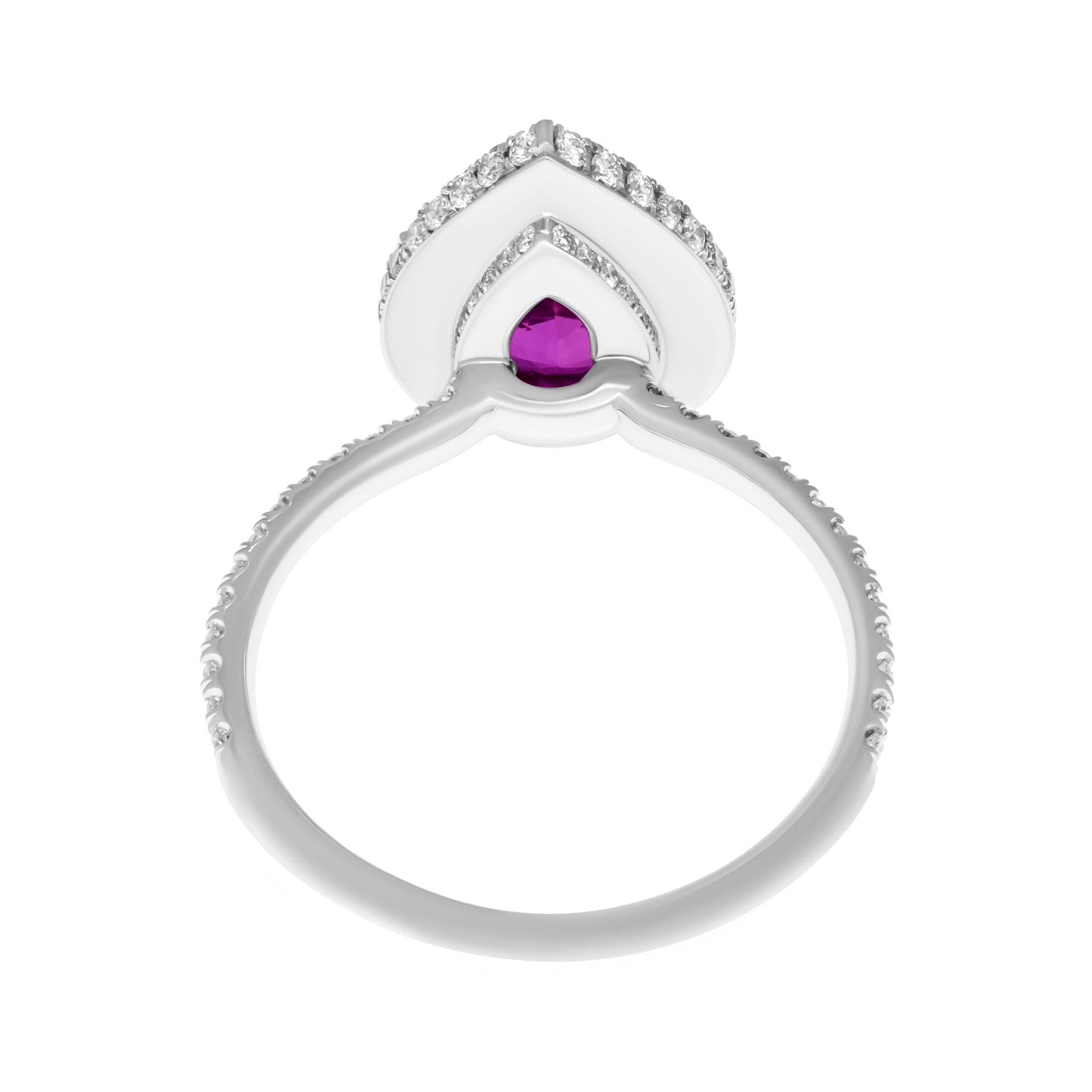 Modern GIA Certified Pear Shaped 2.14 Carat Pink Sapphire Ring For Sale