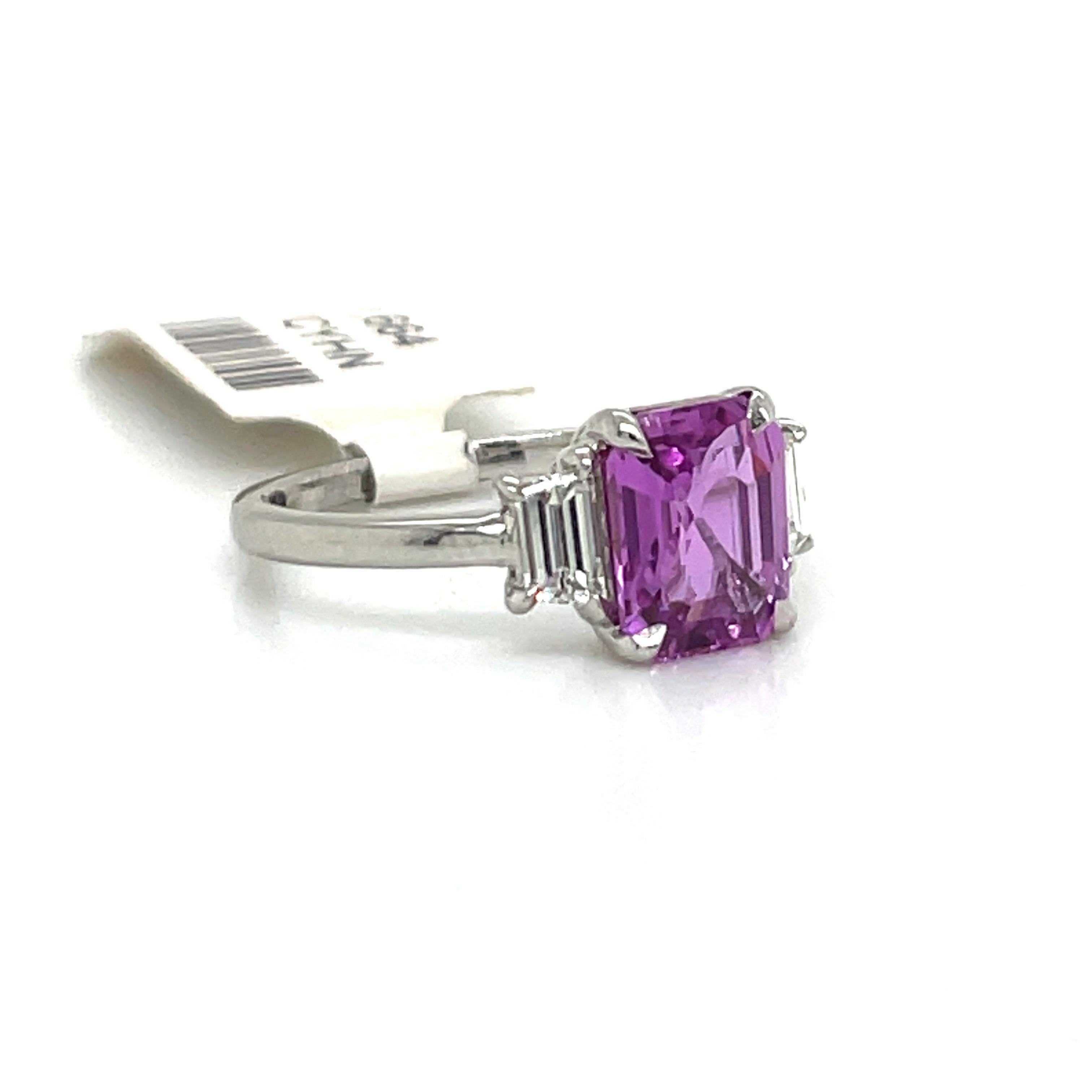 Contemporary GIA Certified Pink Sapphire 3 Stone Diamond Ring 2.16 Carats Platinum No Heat