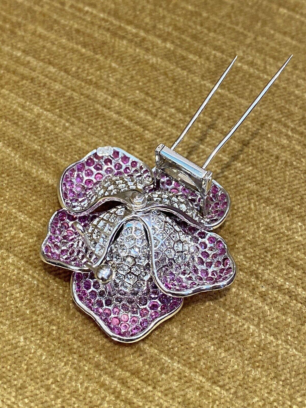 GIA Certified Pink Sapphire Diamond Flower Pin/Brooch in 18k White Gold For Sale 1