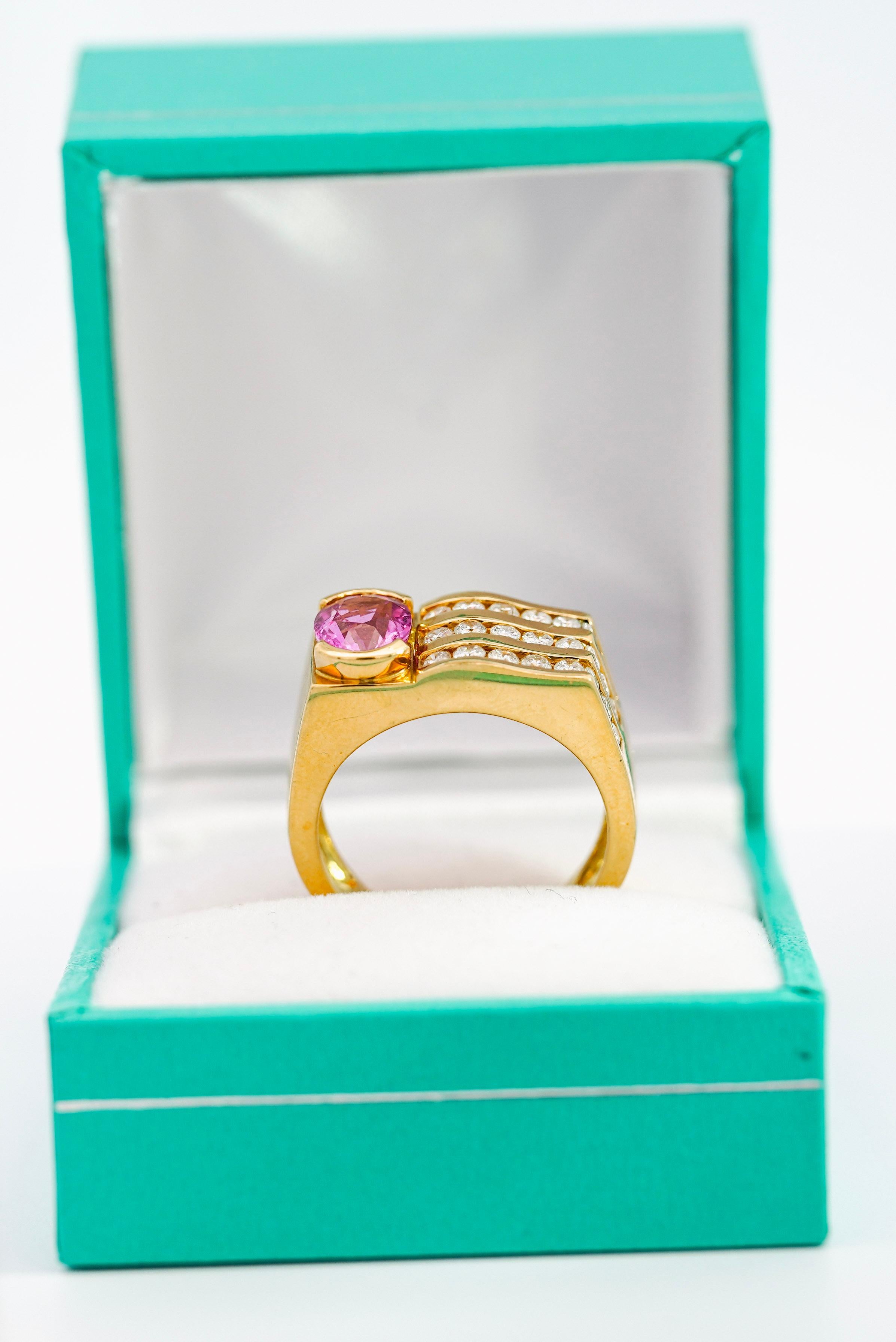 GIA Certified Pink Sapphire Half Bezel Ring & Channel Set Diamonds in 18K Gold In New Condition For Sale In Miami, FL