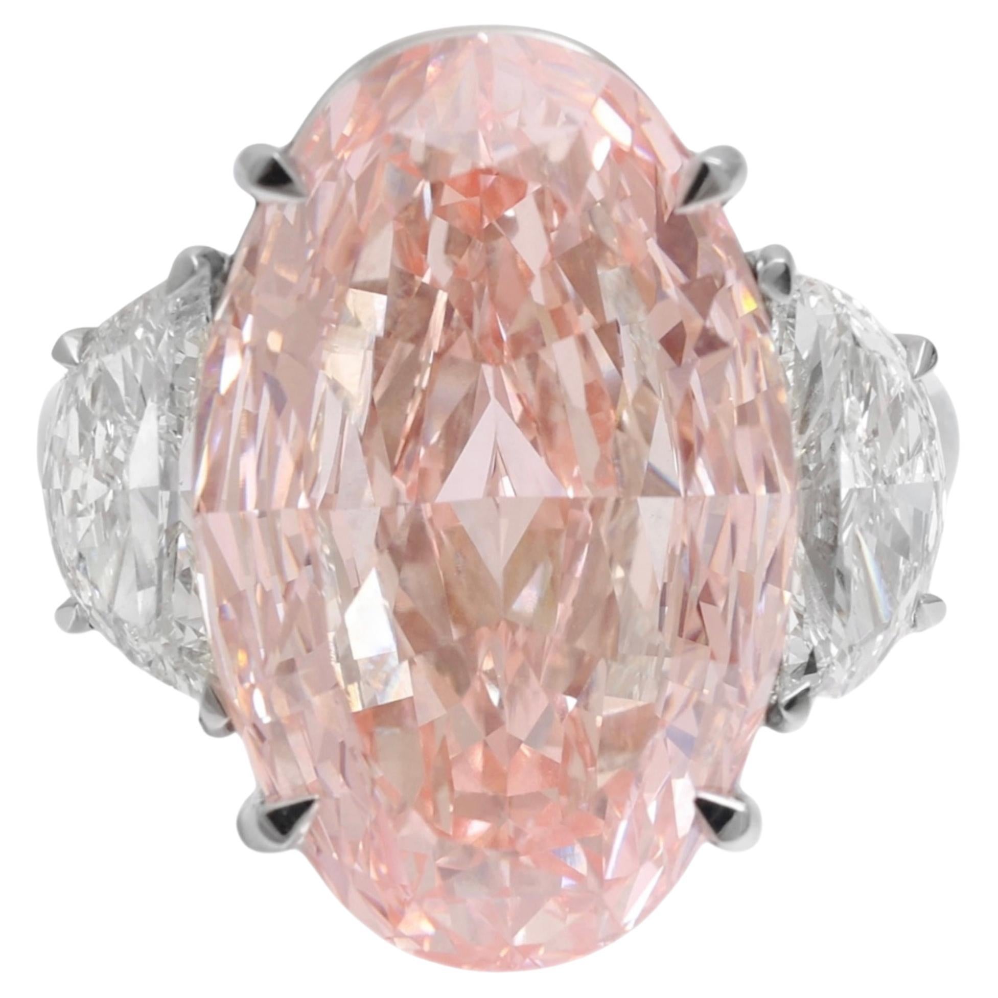 GIA Certified Platinum 15 Carat Fancy Intense Enhanced Pink Diamond Ring (bague en platine certifié GIA de 15 carats) en vente