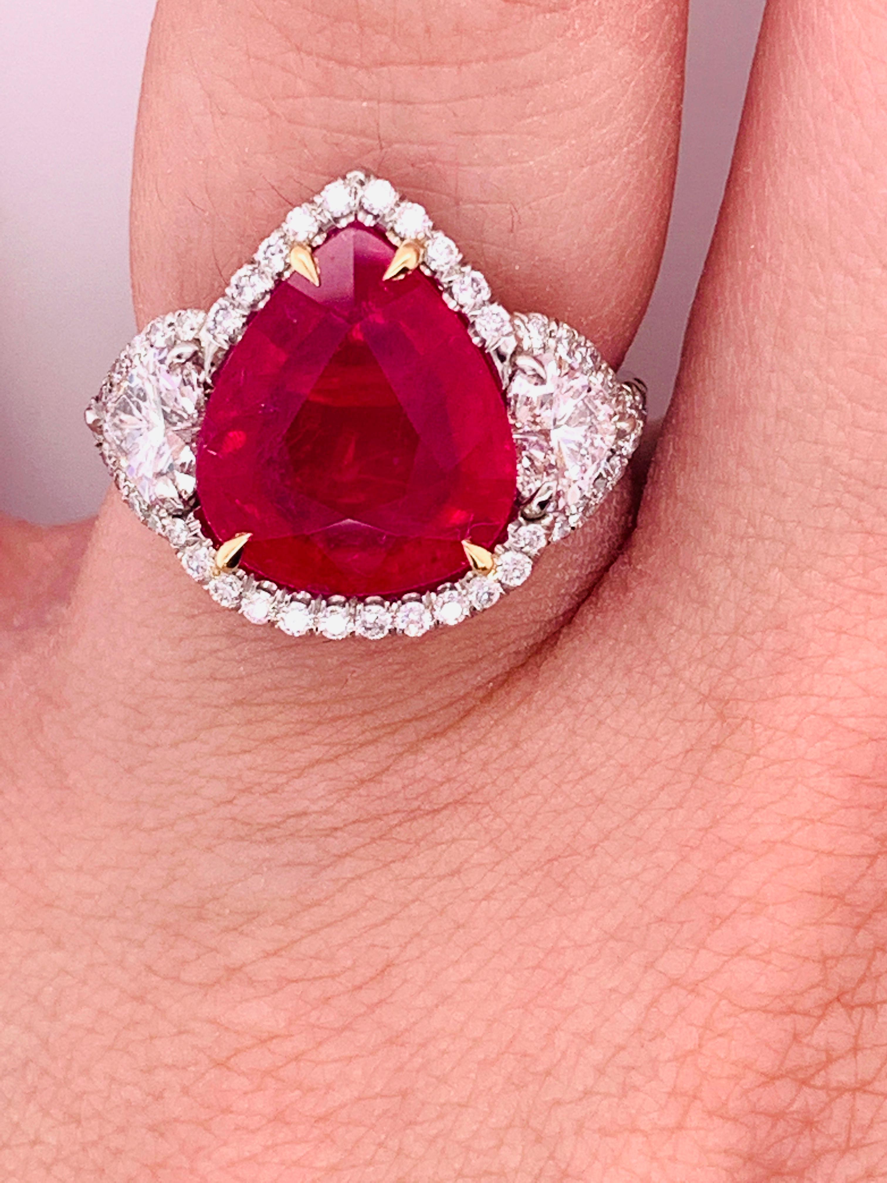 GIA Certified Platinum 6.27 Carat Ruby Diamond Ring In New Condition For Sale In New York, NY