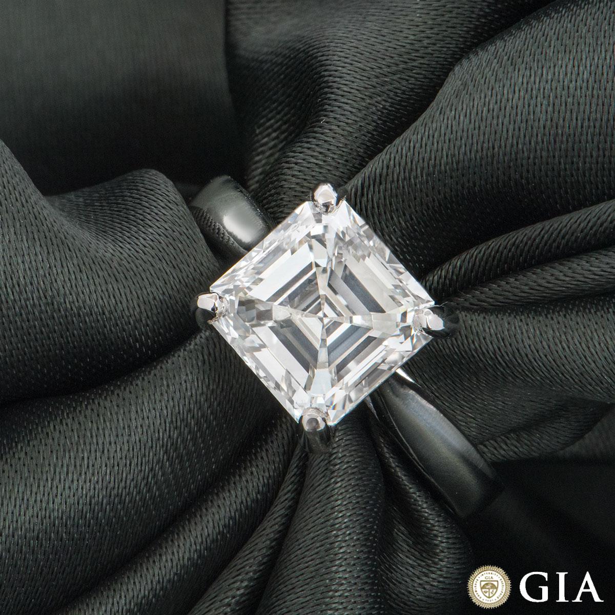 GIA Certified Platinum Asscher Cut Diamond Engagement Ring 3.52 Carat In New Condition In London, GB