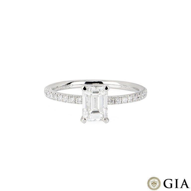 GIA Certified Platinum Emerald Cut Diamond Engagement Ring 0.97ct G/VS2 In Excellent Condition For Sale In London, GB